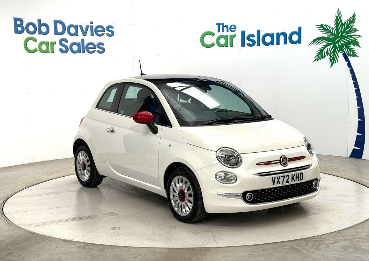 A 2022 FIAT 500 1.0 MHEV RED Hatchback 3dr Petrol Manual Euro 6 (s/s) (70 bhp) CARPLAY & Pa A 2022 FIAT 500 1.0 MHEV RED Hatchback 3dr Petrol Manual Euro 6 (s/s) (70 bhp) CARPLAY & Pa