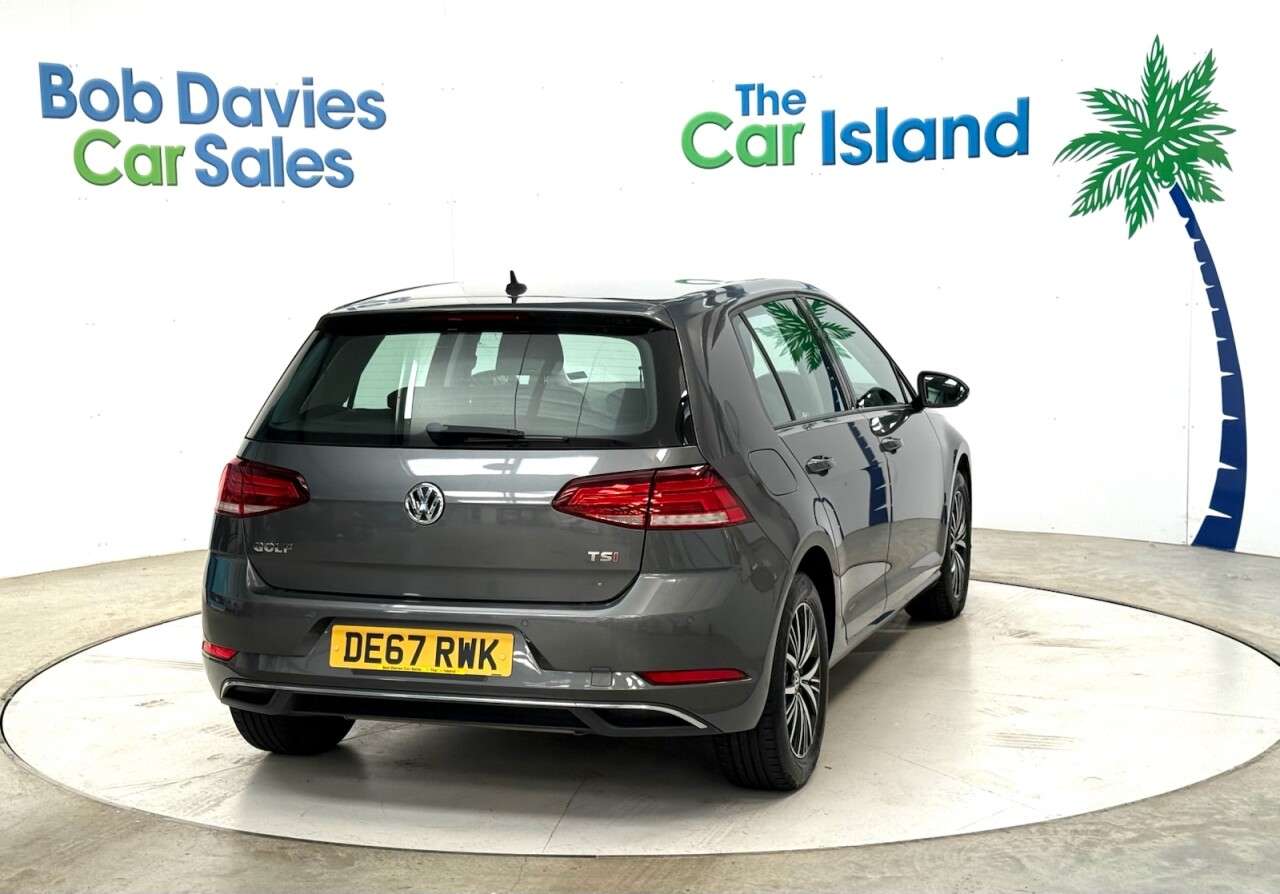 2017 VOLKSWAGEN GOLF 2017 VOLKSWAGEN GOLF