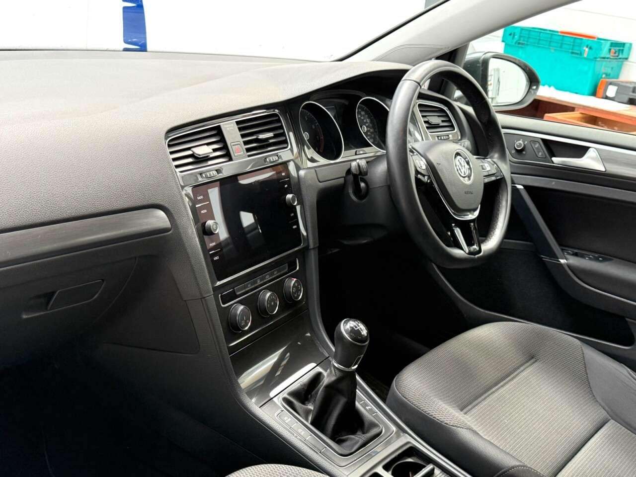 2017 VOLKSWAGEN GOLF 2017 VOLKSWAGEN GOLF