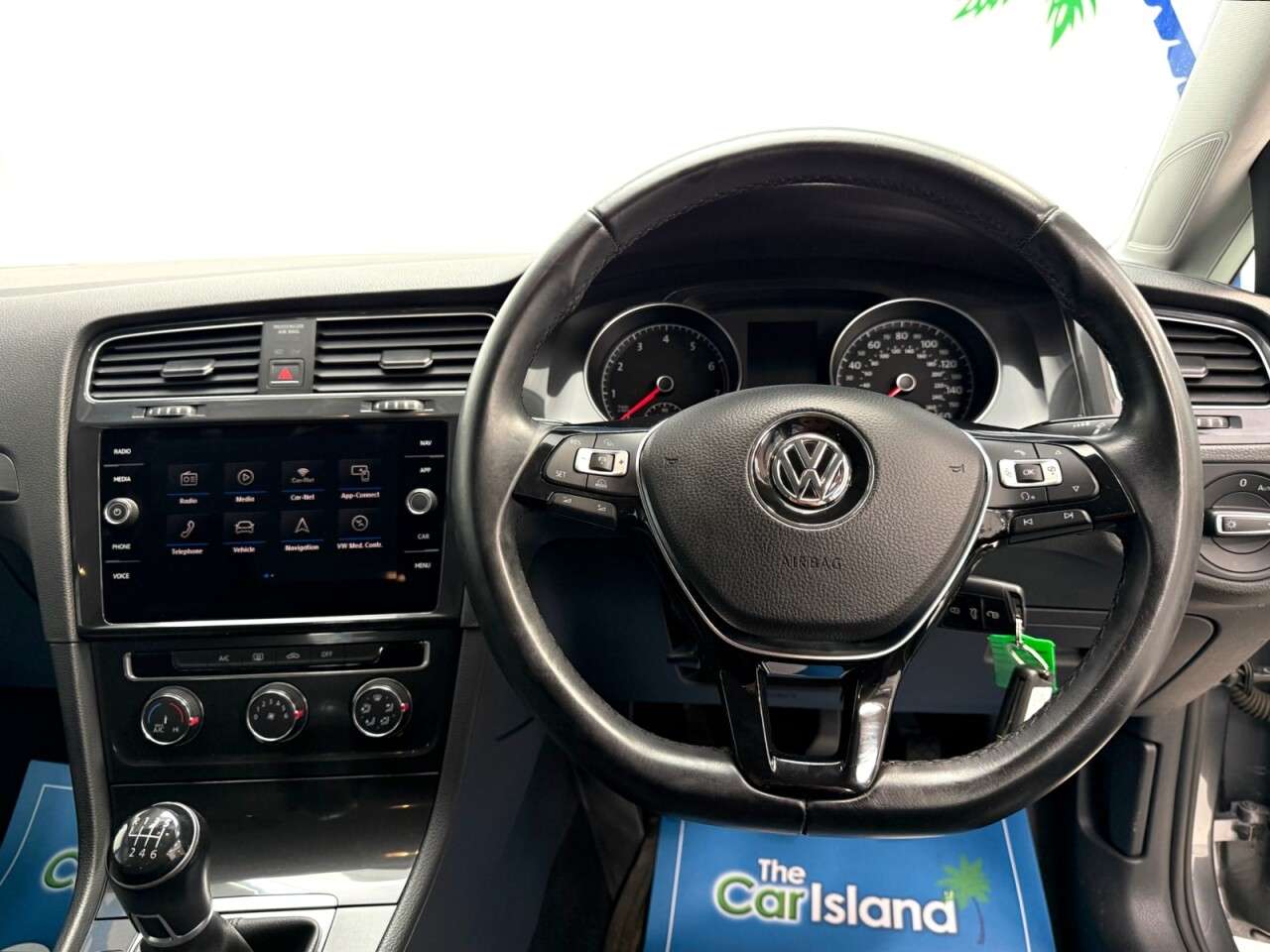 2017 VOLKSWAGEN GOLF 2017 VOLKSWAGEN GOLF