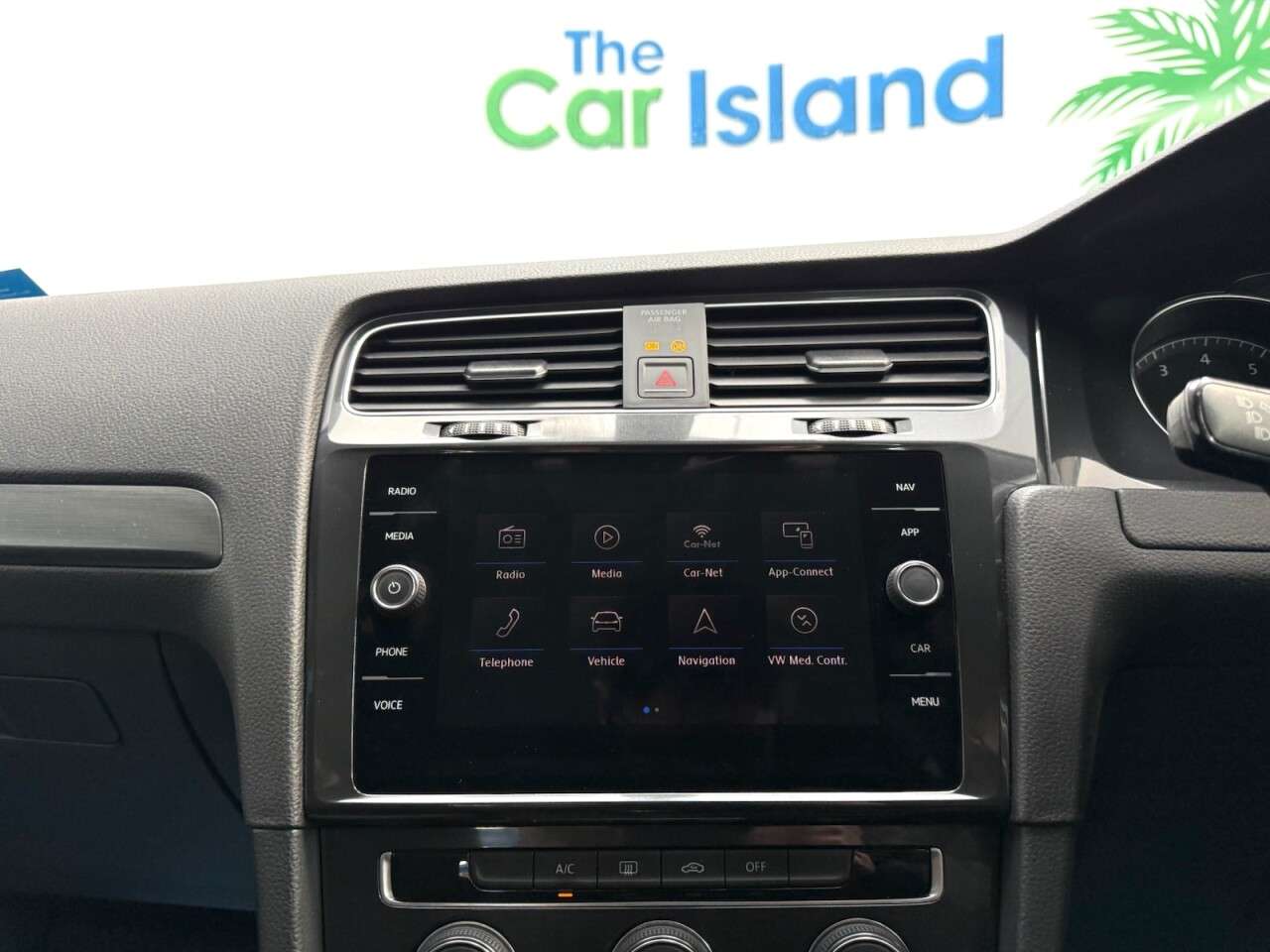 2017 VOLKSWAGEN GOLF 2017 VOLKSWAGEN GOLF