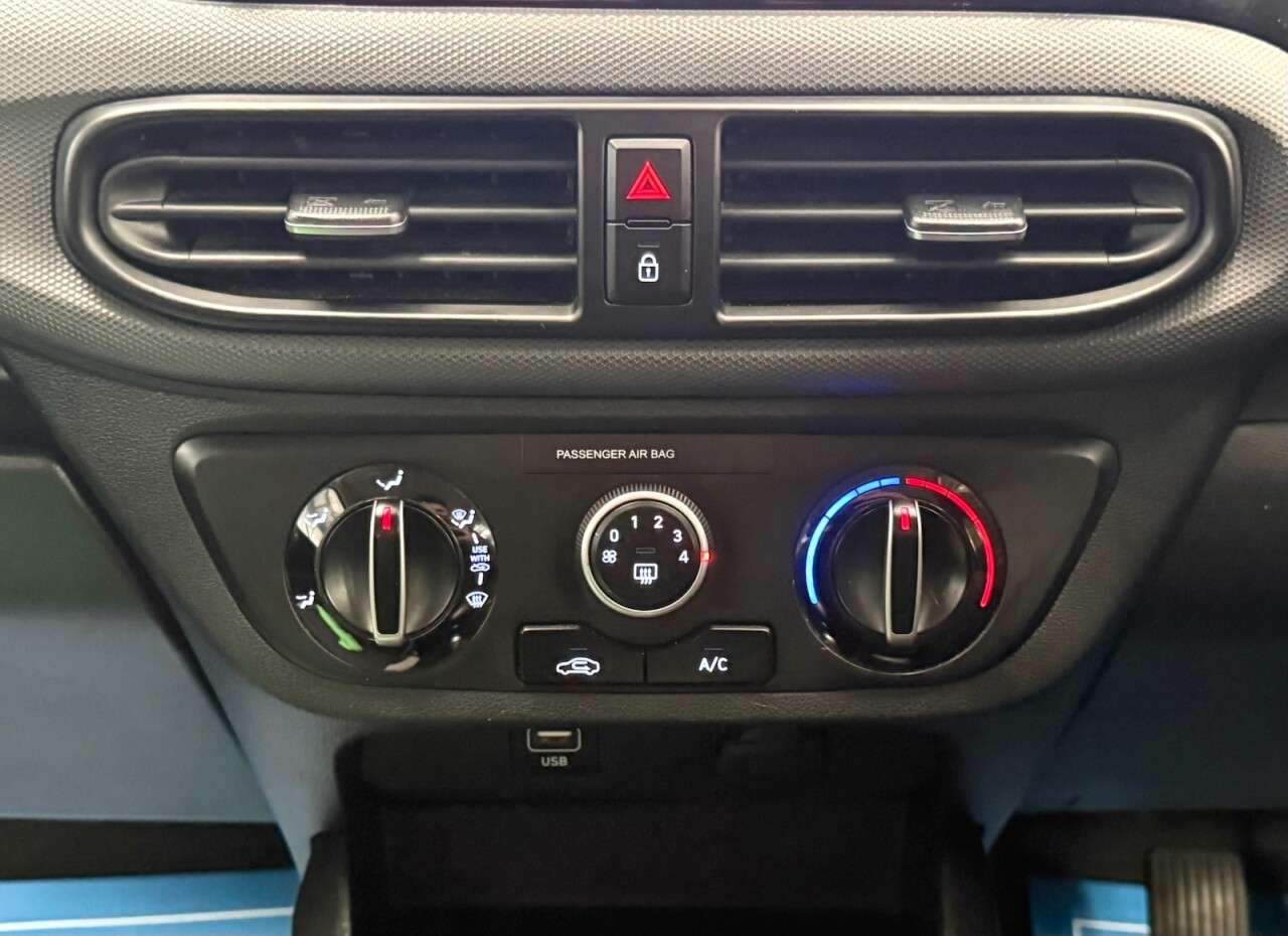 2022 HYUNDAI I10 2022 HYUNDAI I10