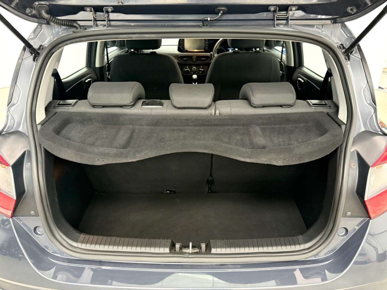 2022 HYUNDAI I10 2022 HYUNDAI I10