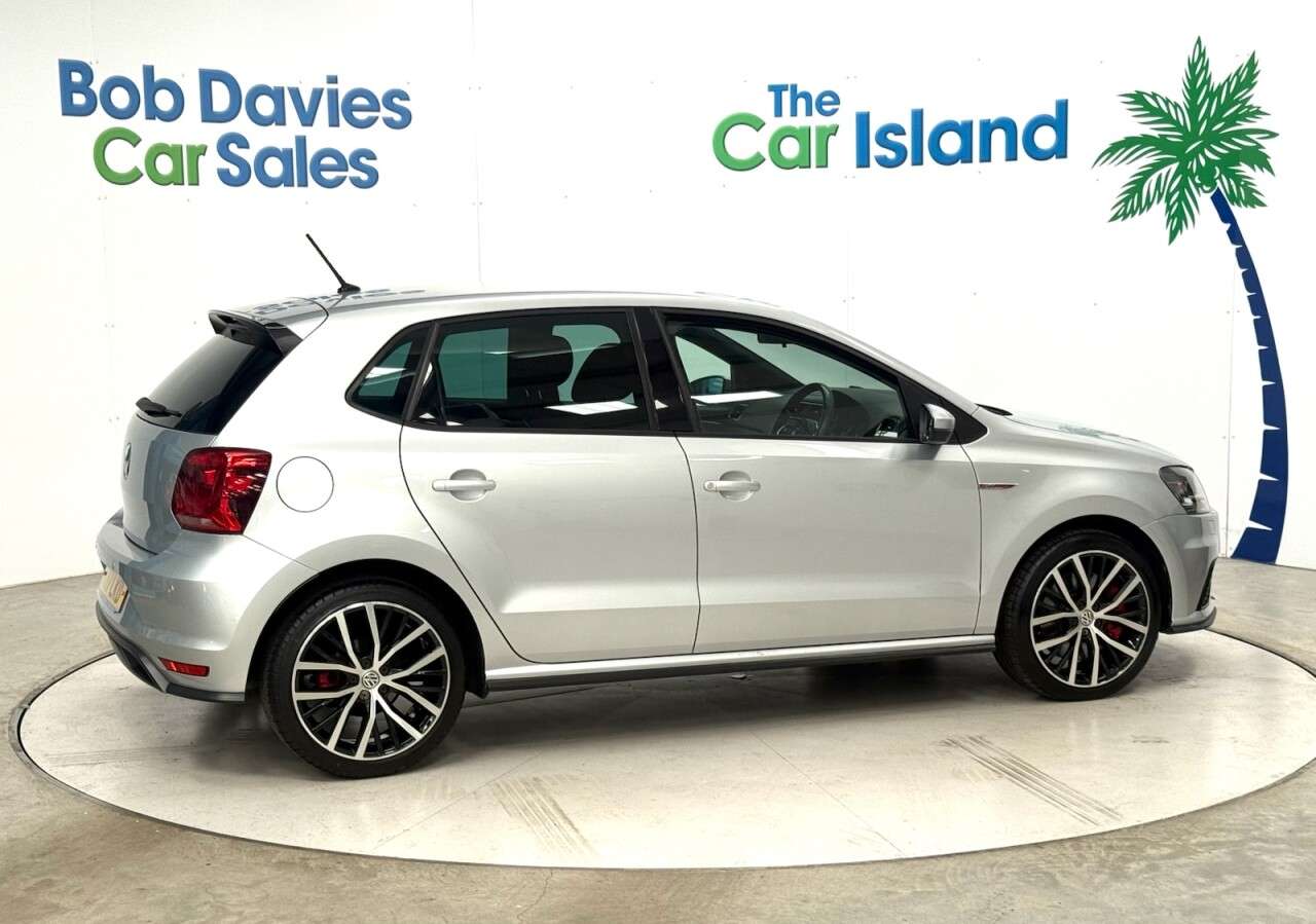 2017 VOLKSWAGEN POLO 2017 VOLKSWAGEN POLO