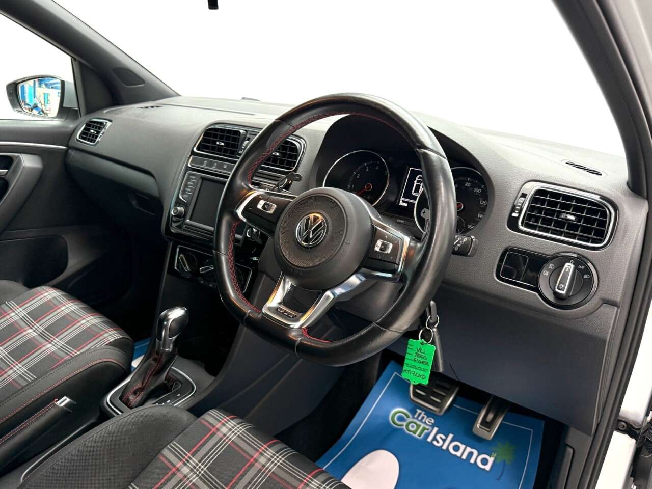 2017 VOLKSWAGEN POLO 2017 VOLKSWAGEN POLO