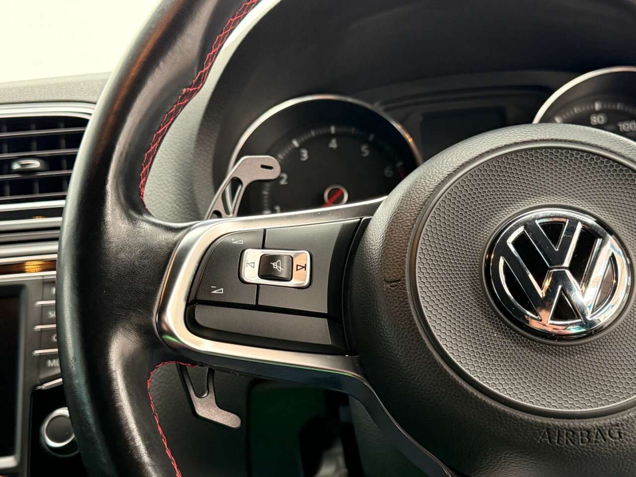 2017 VOLKSWAGEN POLO 2017 VOLKSWAGEN POLO