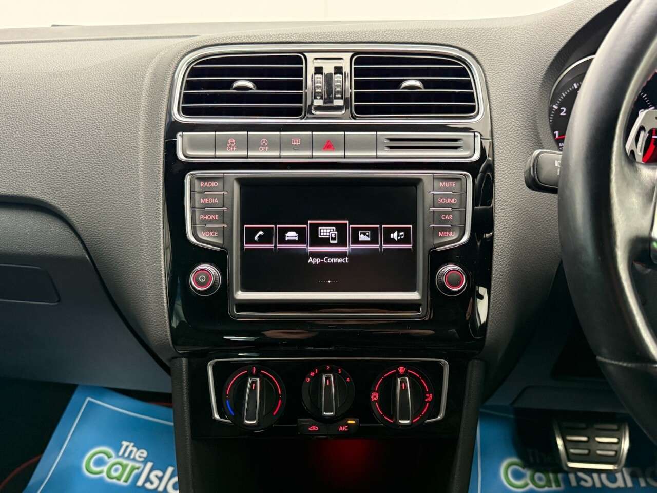 2017 VOLKSWAGEN POLO 2017 VOLKSWAGEN POLO