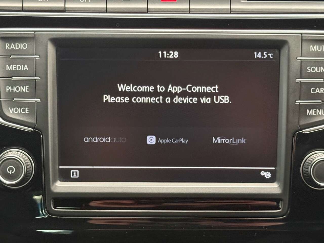 2017 VOLKSWAGEN POLO 2017 VOLKSWAGEN POLO