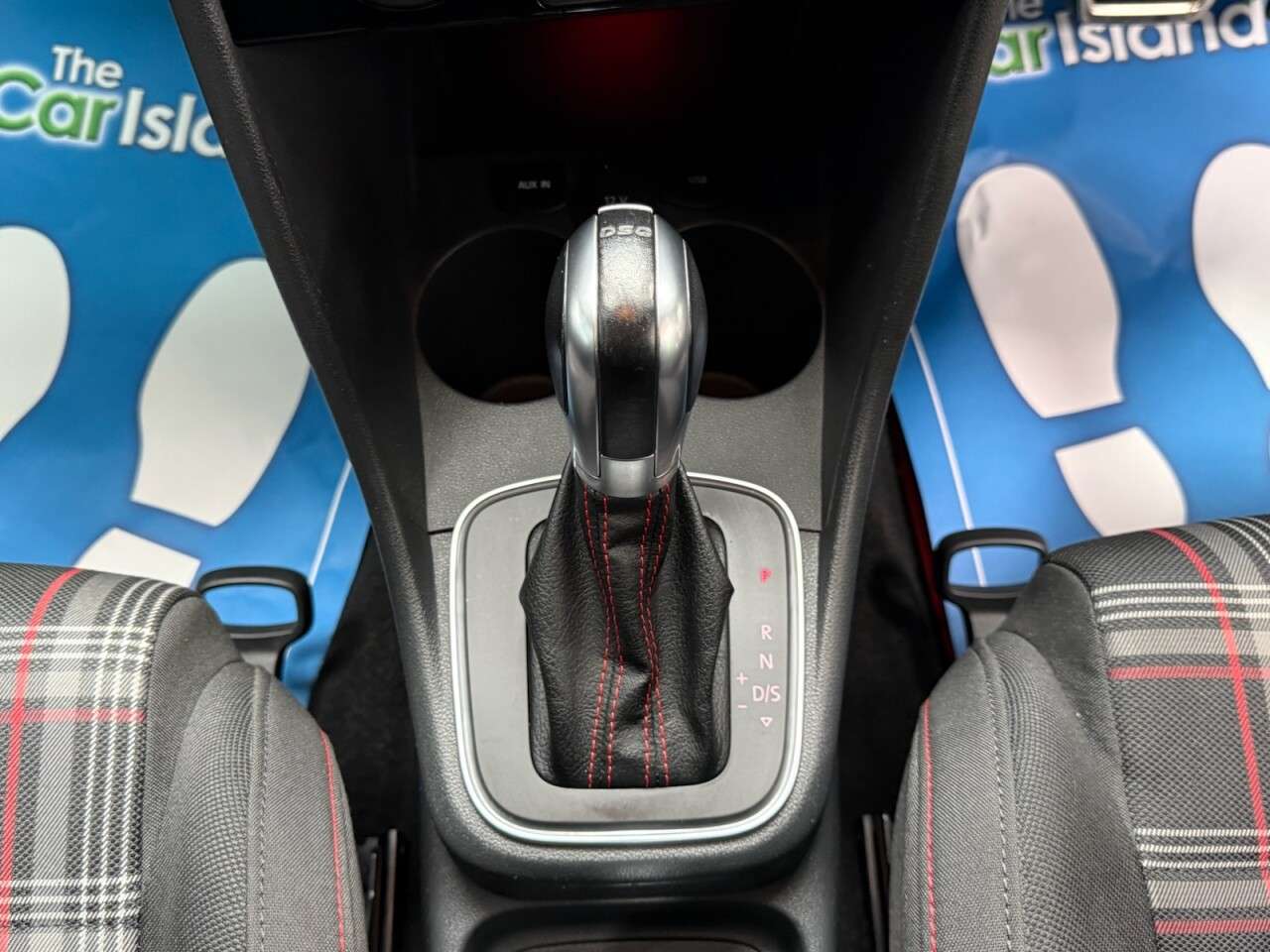 2017 VOLKSWAGEN POLO 2017 VOLKSWAGEN POLO