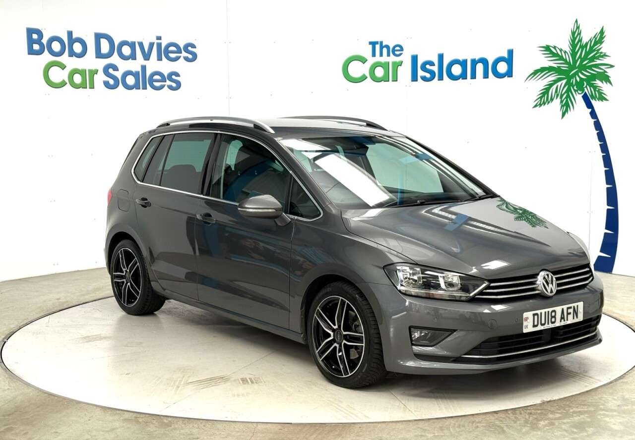 A 2018 VOLKSWAGEN GOLF SV 2.0 TDI GT MPV 5dr Diesel DSG Euro 6 (s/s) (150 ps) Great History, SATNAV & A 2018 VOLKSWAGEN GOLF SV 2.0 TDI GT MPV 5dr Diesel DSG Euro 6 (s/s) (150 ps) Great History, SATNAV &