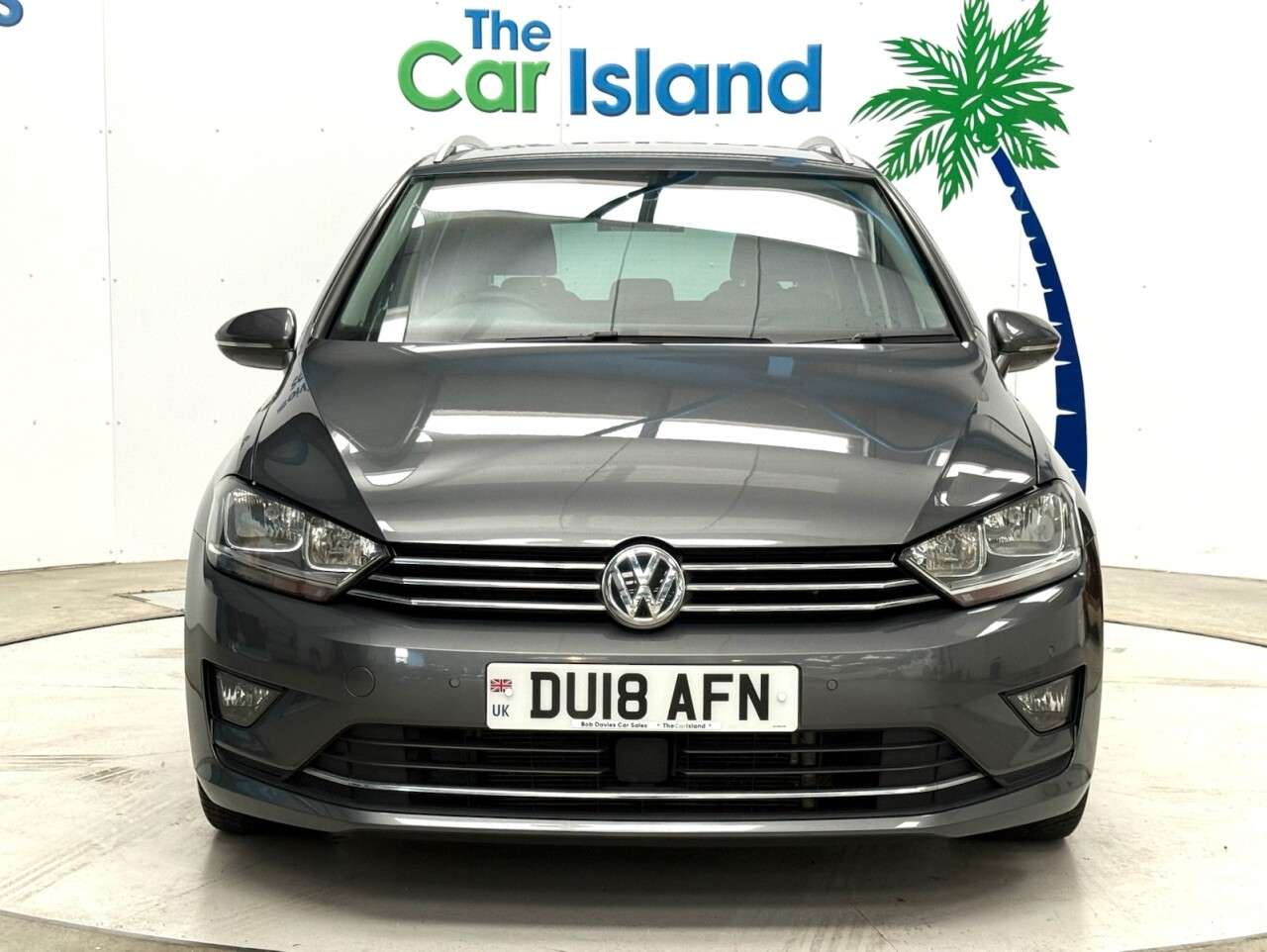 A 2018 VOLKSWAGEN GOLF SV 2.0 TDI GT MPV 5dr Diesel DSG Euro 6 (s/s) (150 ps) Great History, SATNAV & A 2018 VOLKSWAGEN GOLF SV 2.0 TDI GT MPV 5dr Diesel DSG Euro 6 (s/s) (150 ps) Great History, SATNAV &