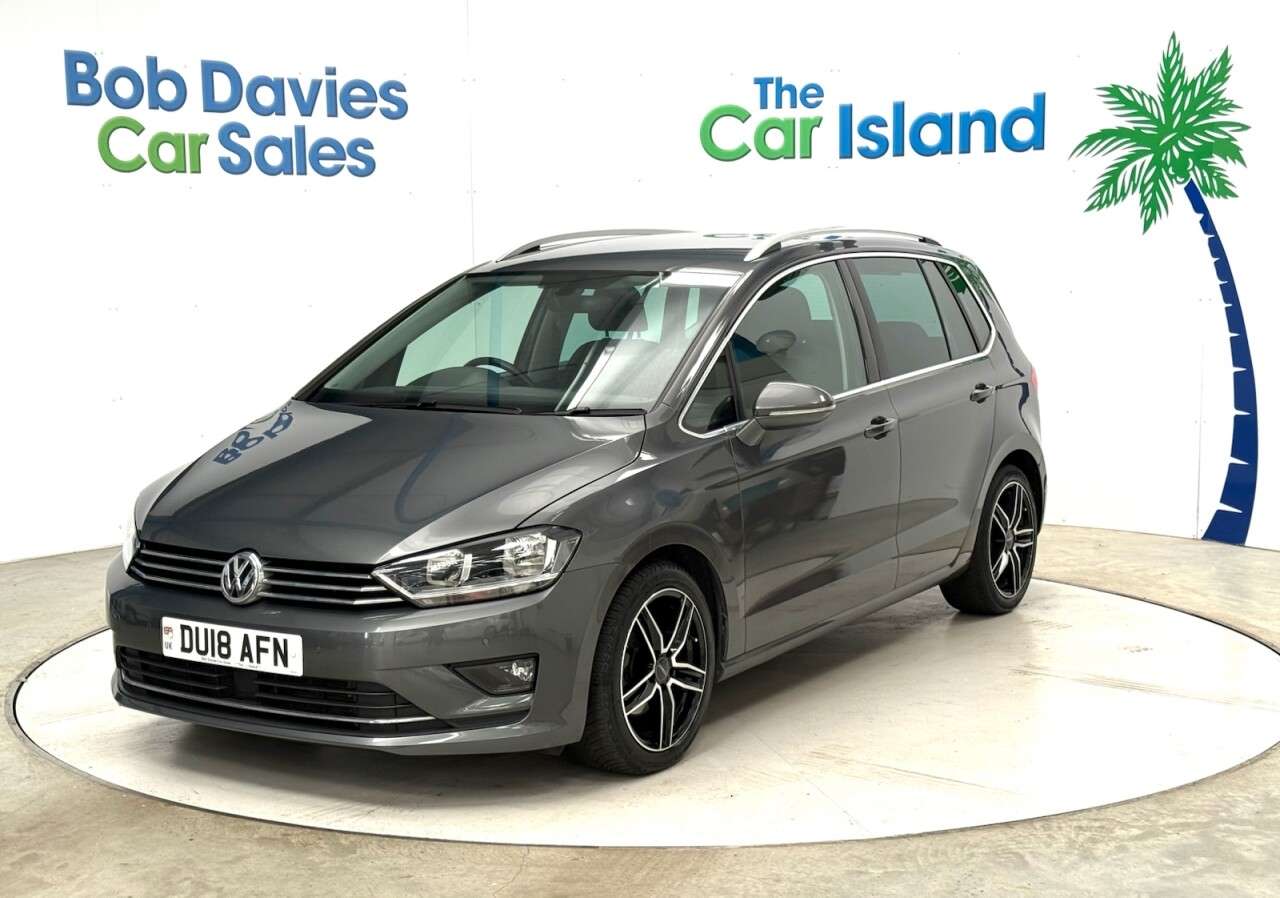 A 2018 VOLKSWAGEN GOLF SV 2.0 TDI GT MPV 5dr Diesel DSG Euro 6 (s/s) (150 ps) Great History, SATNAV & A 2018 VOLKSWAGEN GOLF SV 2.0 TDI GT MPV 5dr Diesel DSG Euro 6 (s/s) (150 ps) Great History, SATNAV &