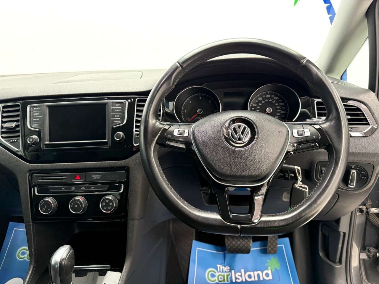2018 VOLKSWAGEN GOLF SV 2018 VOLKSWAGEN GOLF SV