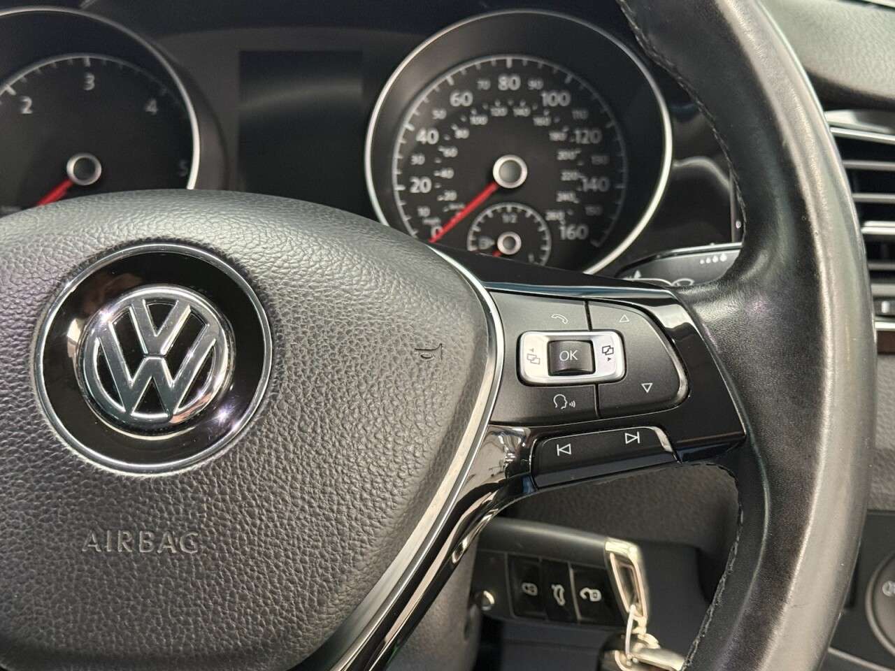 2018 VOLKSWAGEN GOLF SV 2018 VOLKSWAGEN GOLF SV
