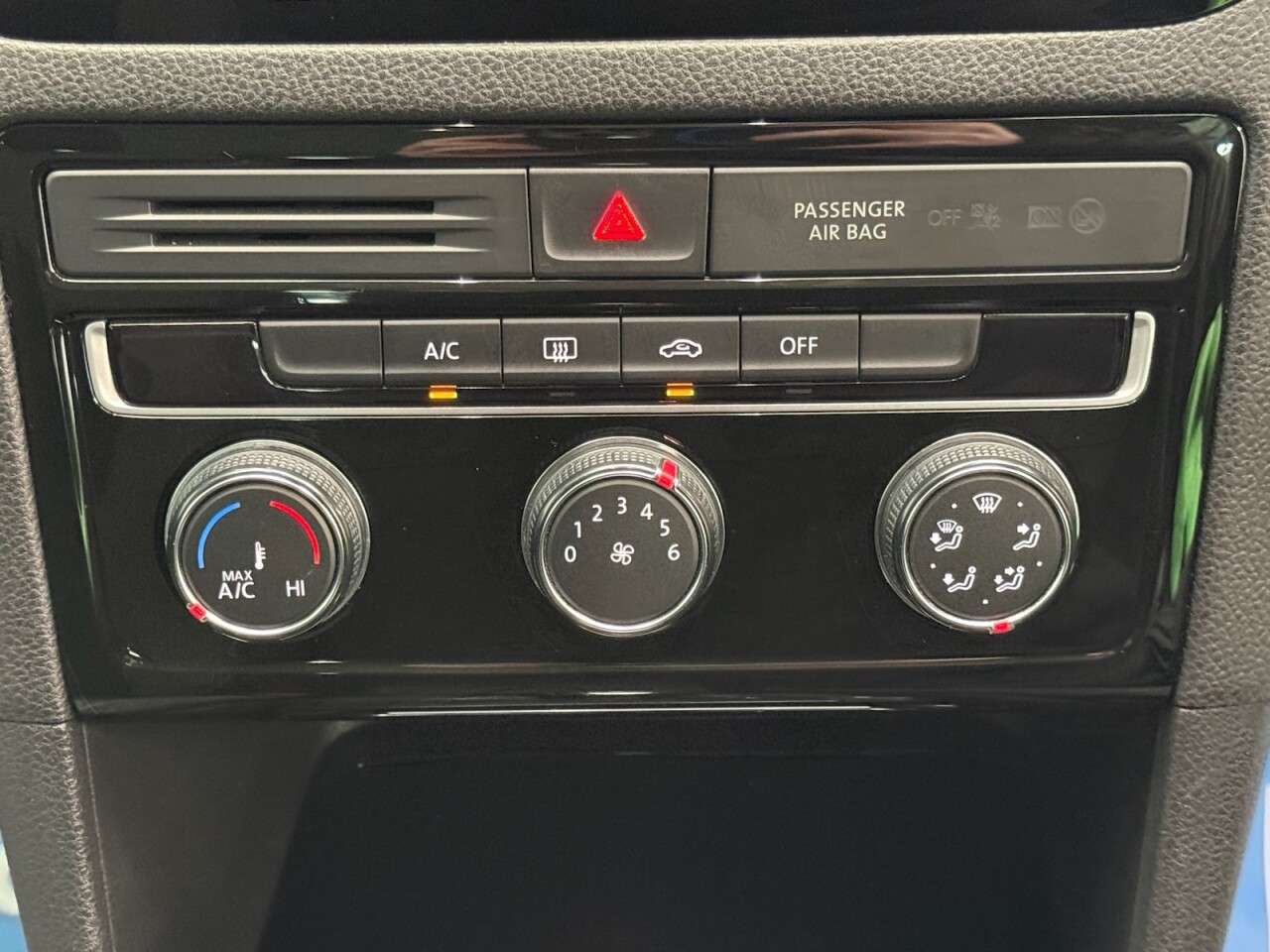2018 VOLKSWAGEN GOLF SV 2018 VOLKSWAGEN GOLF SV