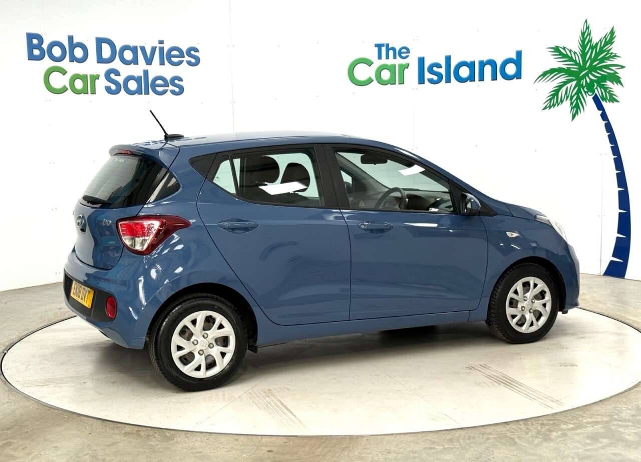 2018 HYUNDAI I10 2018 HYUNDAI I10