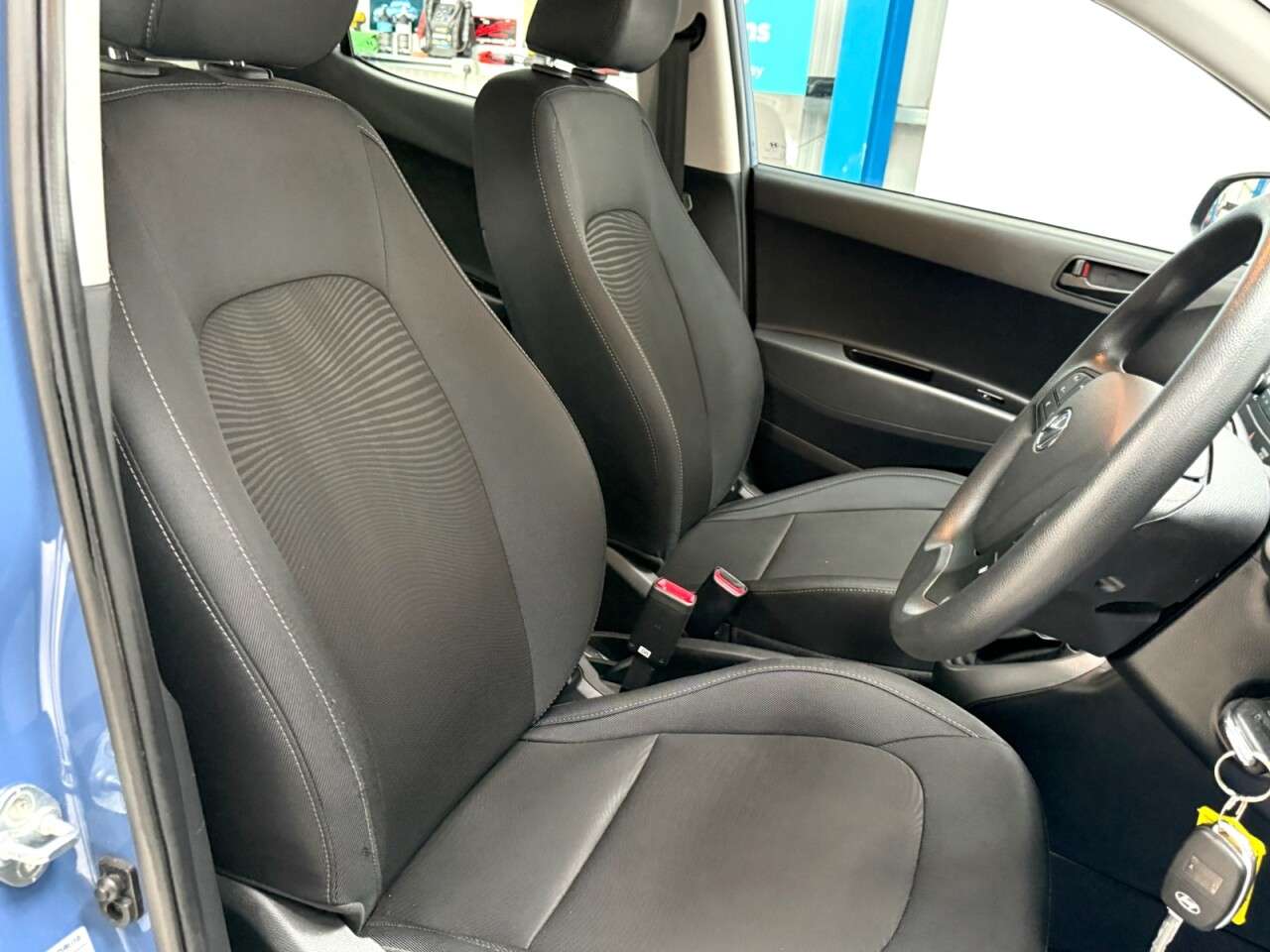 2018 HYUNDAI I10 2018 HYUNDAI I10