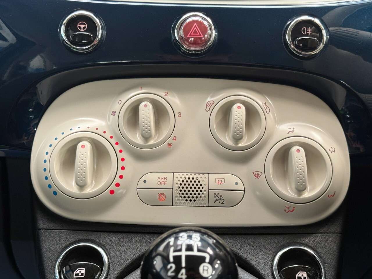 2019 FIAT 500 2019 FIAT 500