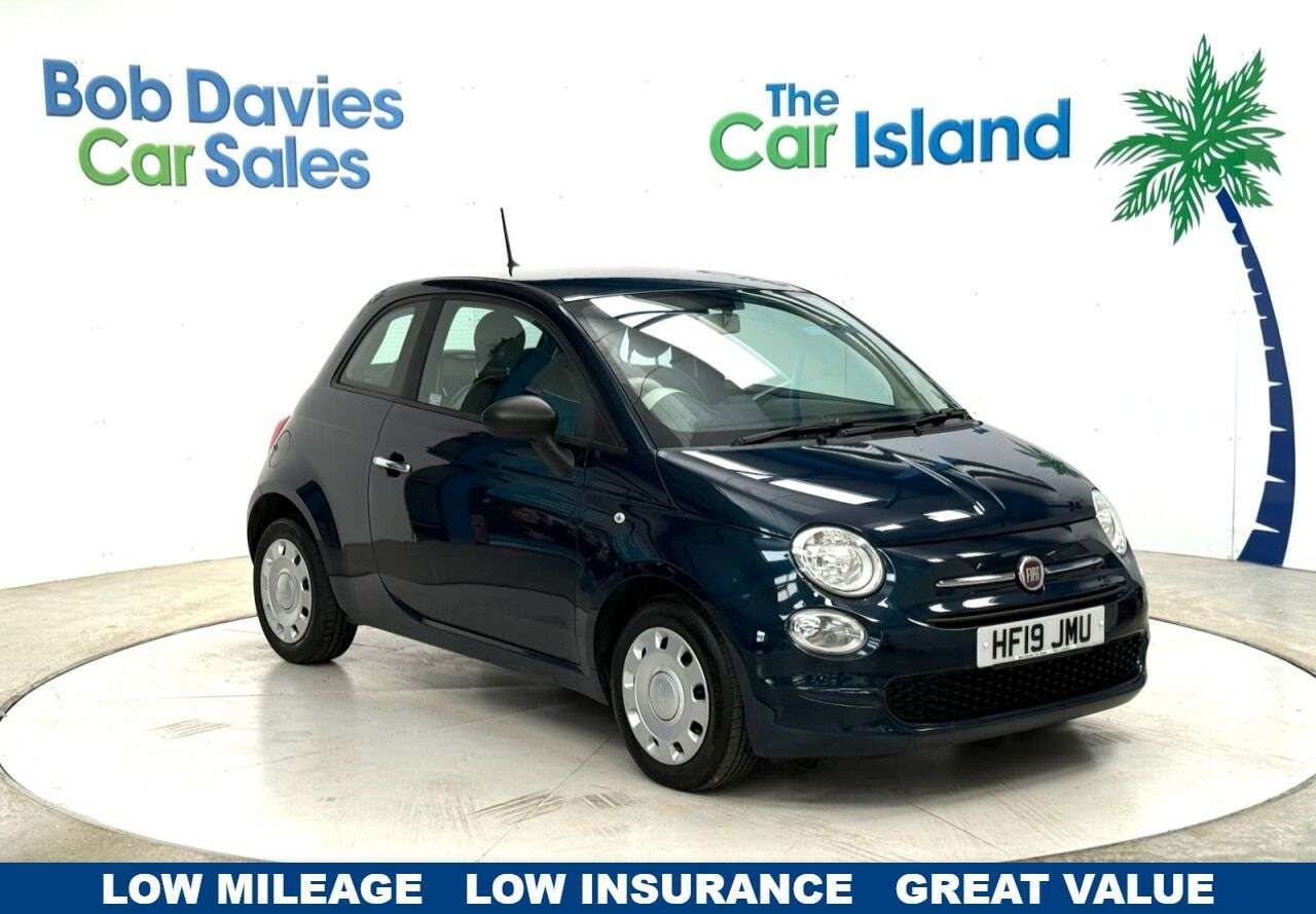 A 2019 FIAT 500 1.2 Pop Hatchback 3dr Petrol Manual Euro 6 (s/s) (69 bhp) Epic Blue Metalli A 2019 FIAT 500 1.2 Pop Hatchback 3dr Petrol Manual Euro 6 (s/s) (69 bhp) Epic Blue Metalli
