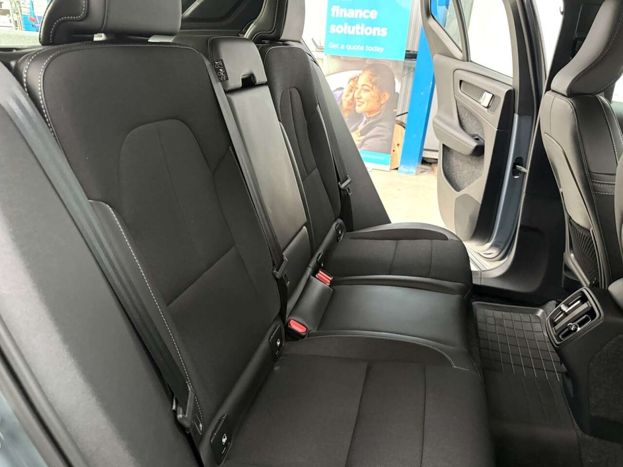 2019 VOLVO XC40 2019 VOLVO XC40