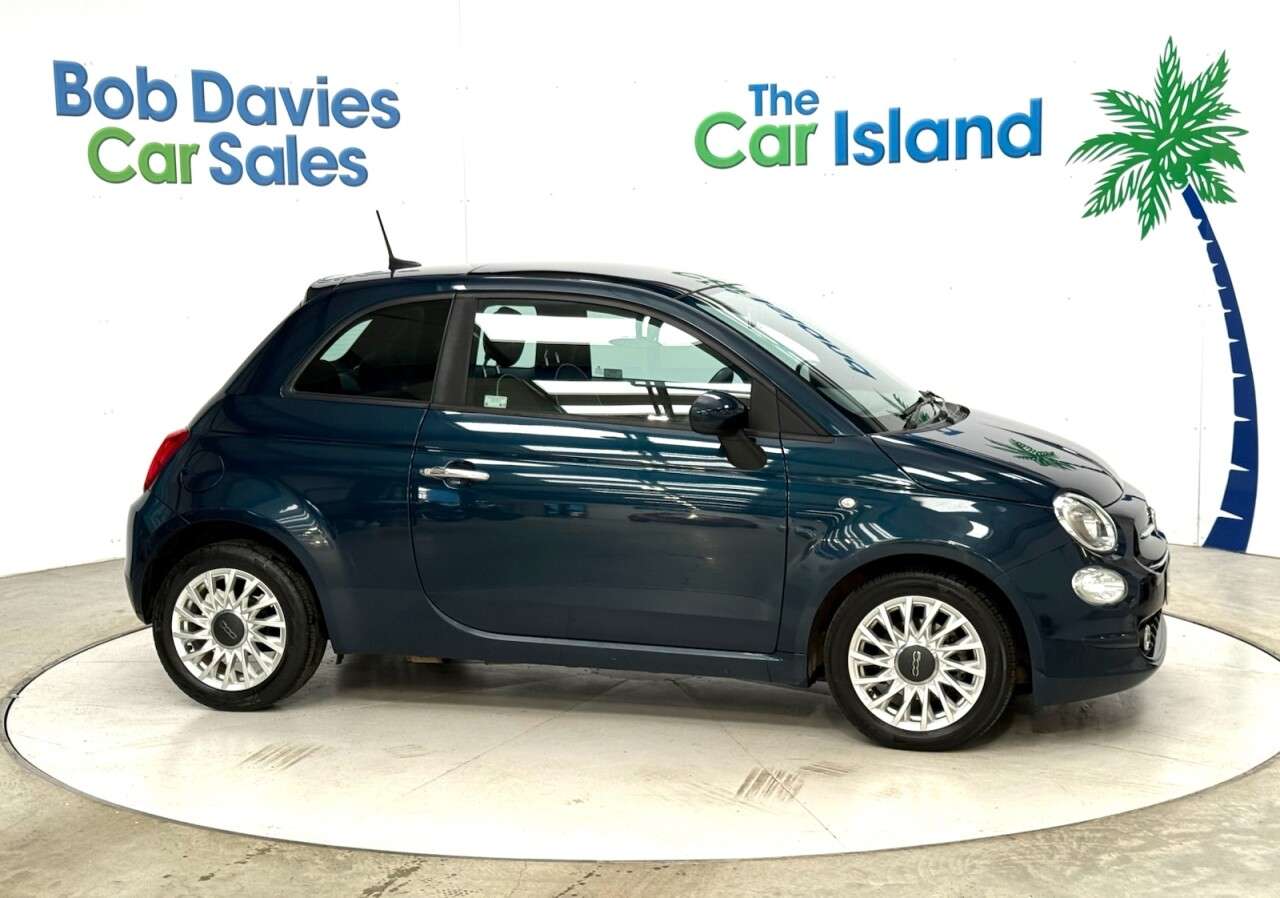 2021 FIAT 500 2021 FIAT 500