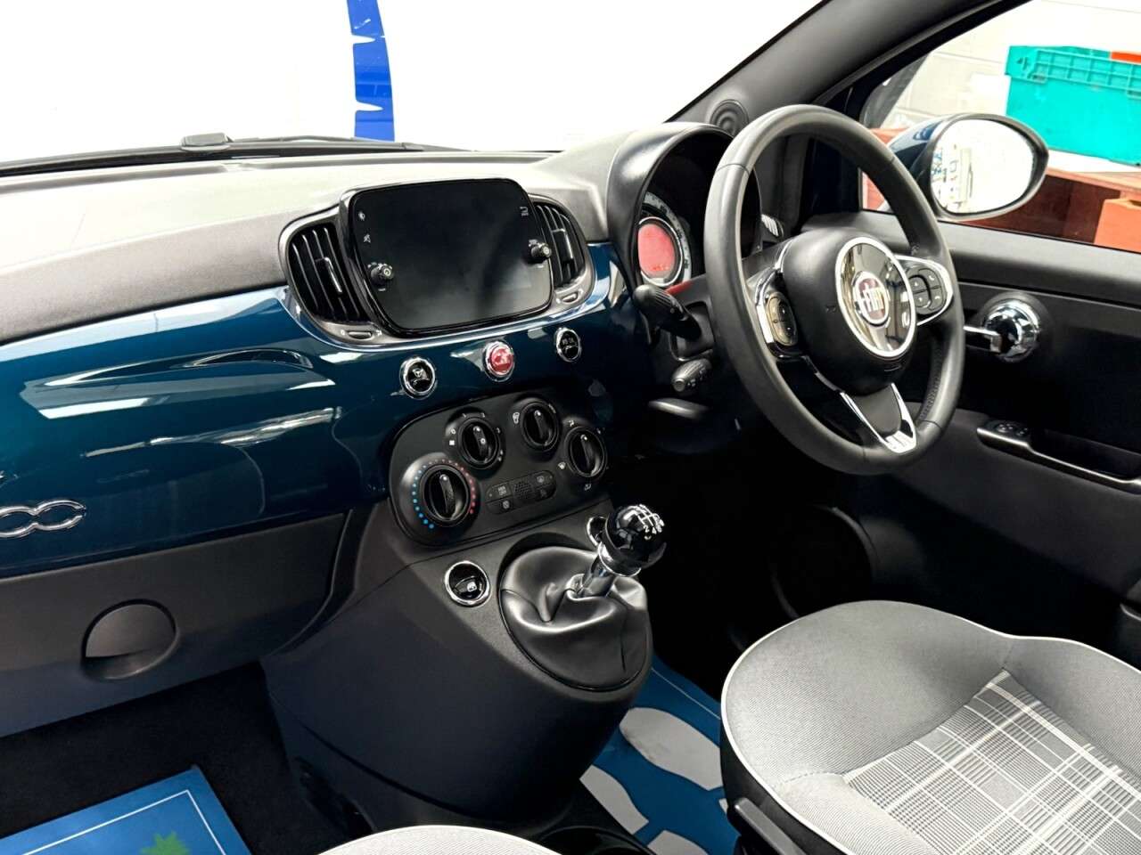 2021 FIAT 500 2021 FIAT 500