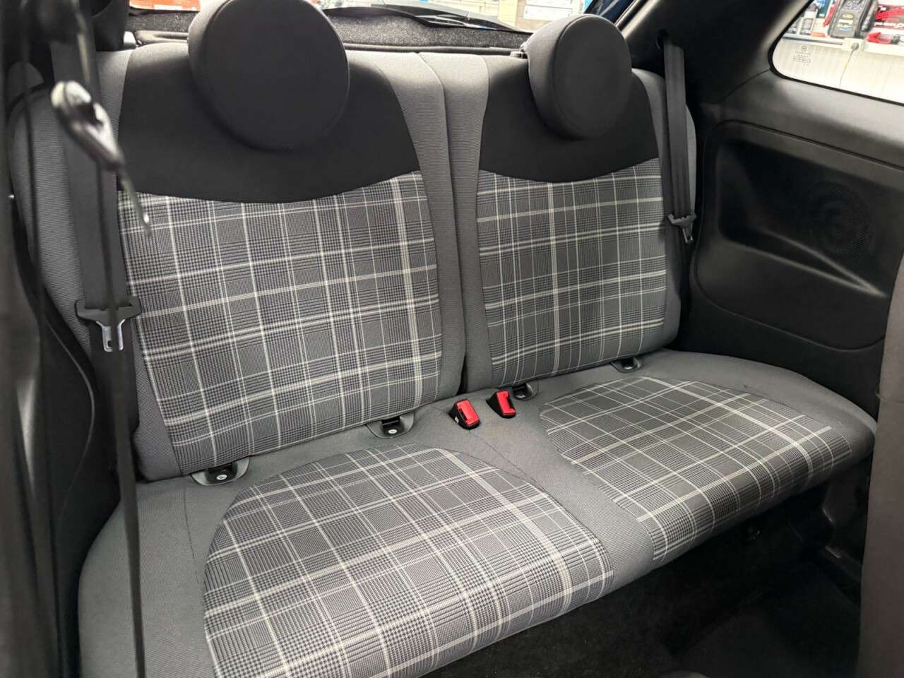 2021 FIAT 500 2021 FIAT 500