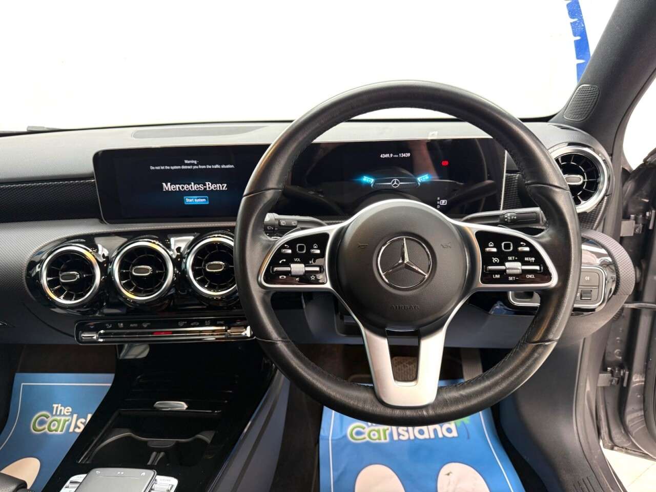 2018 MERCEDES-BENZ A-CLASS 2018 MERCEDES-BENZ A-CLASS