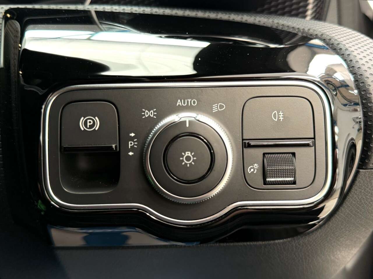 2018 MERCEDES-BENZ A-CLASS 2018 MERCEDES-BENZ A-CLASS