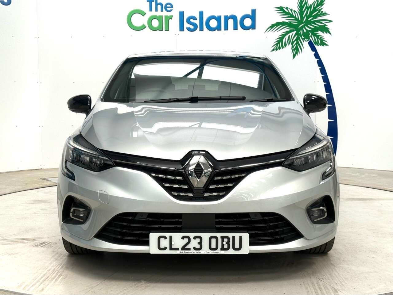 A 2023 RENAULT CLIO 1.6 E-TECH Techno Hatchback 5dr Petrol Hybrid Auto Euro 6 (s/s) (145 ps) Fu A 2023 RENAULT CLIO 1.6 E-TECH Techno Hatchback 5dr Petrol Hybrid Auto Euro 6 (s/s) (145 ps) Fu