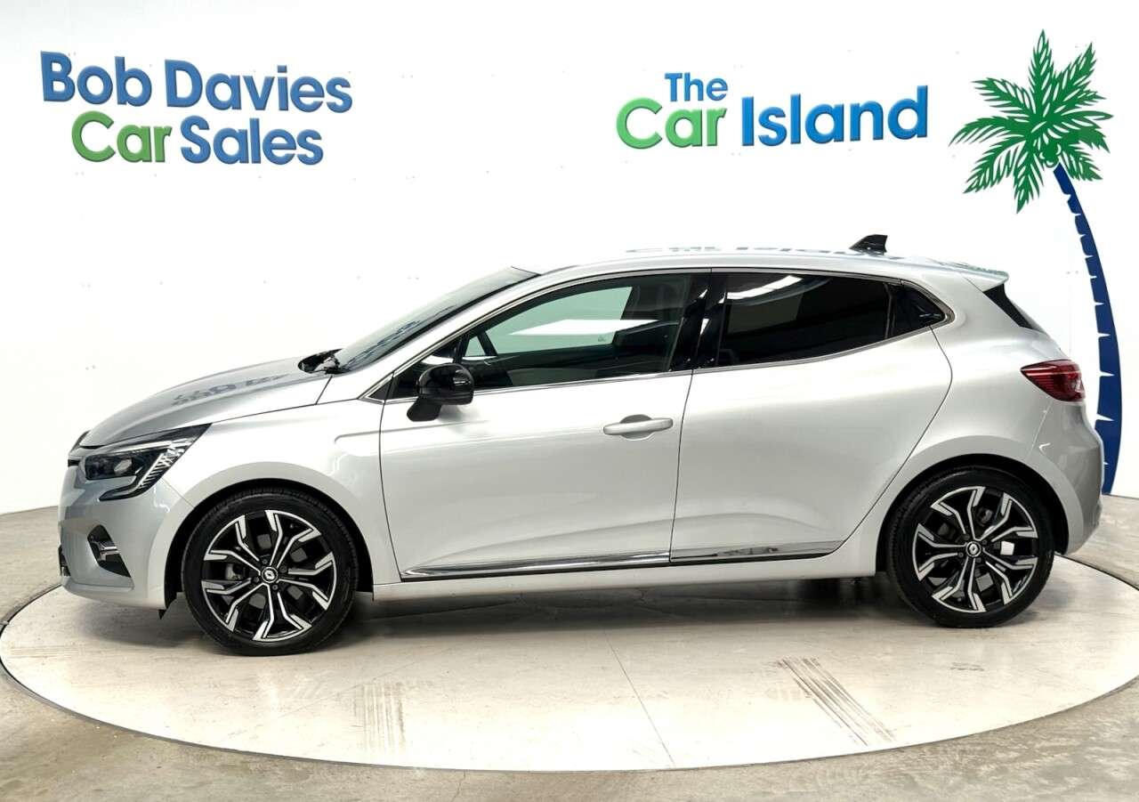 2023 RENAULT CLIO 2023 RENAULT CLIO