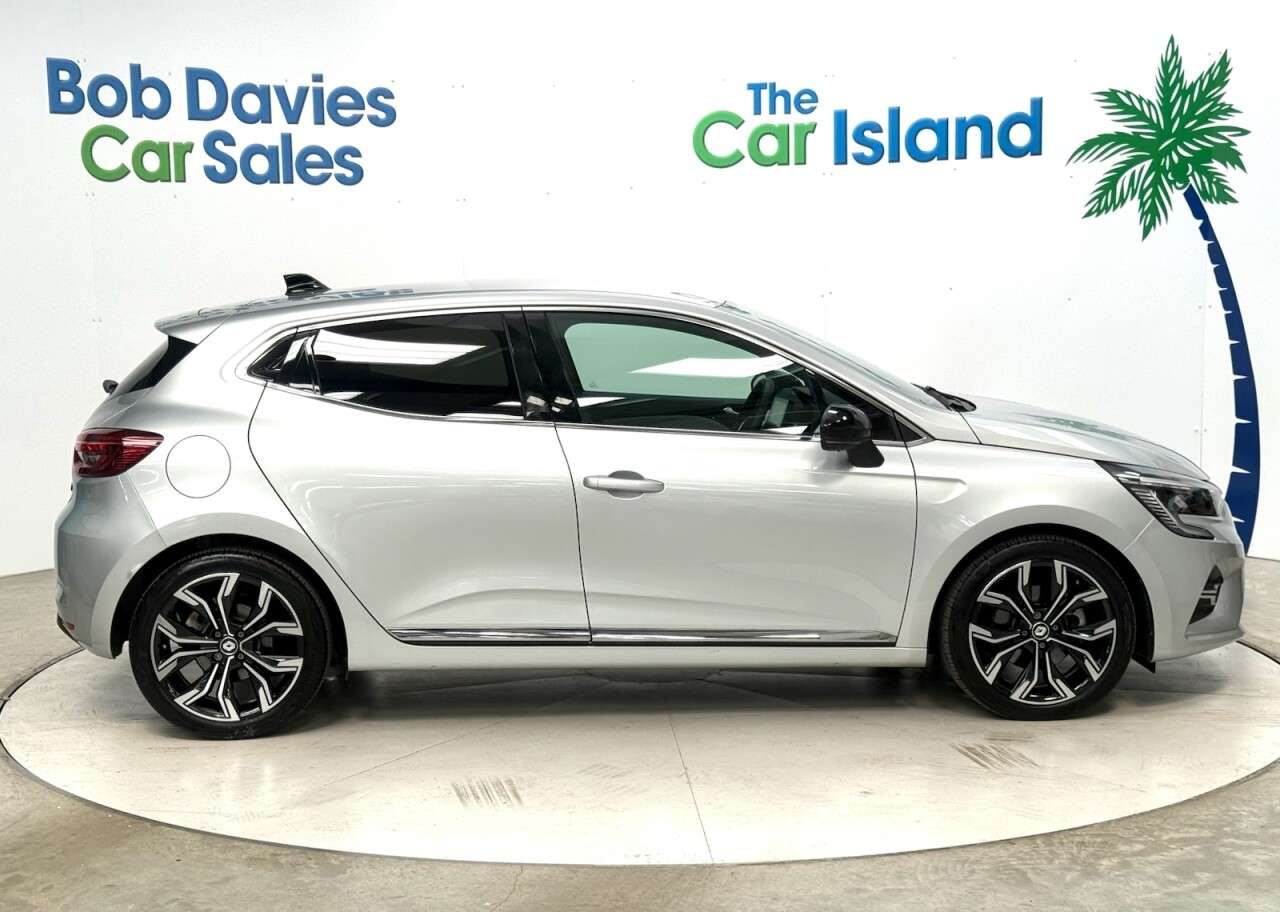 2023 RENAULT CLIO 2023 RENAULT CLIO