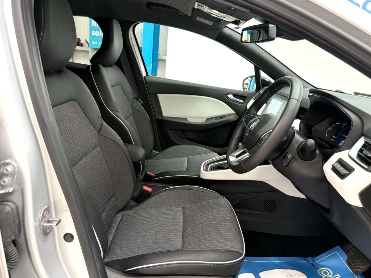 2023 RENAULT CLIO 2023 RENAULT CLIO