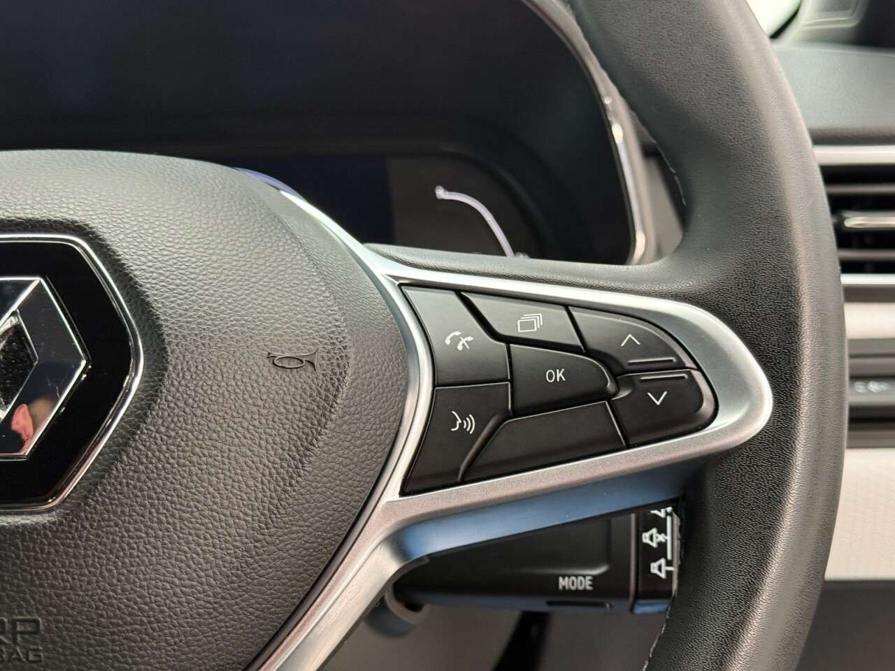 2023 RENAULT CLIO 2023 RENAULT CLIO