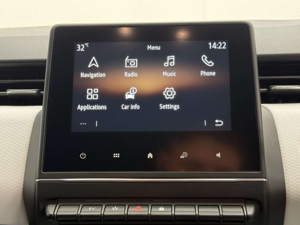 2023 RENAULT CLIO 2023 RENAULT CLIO