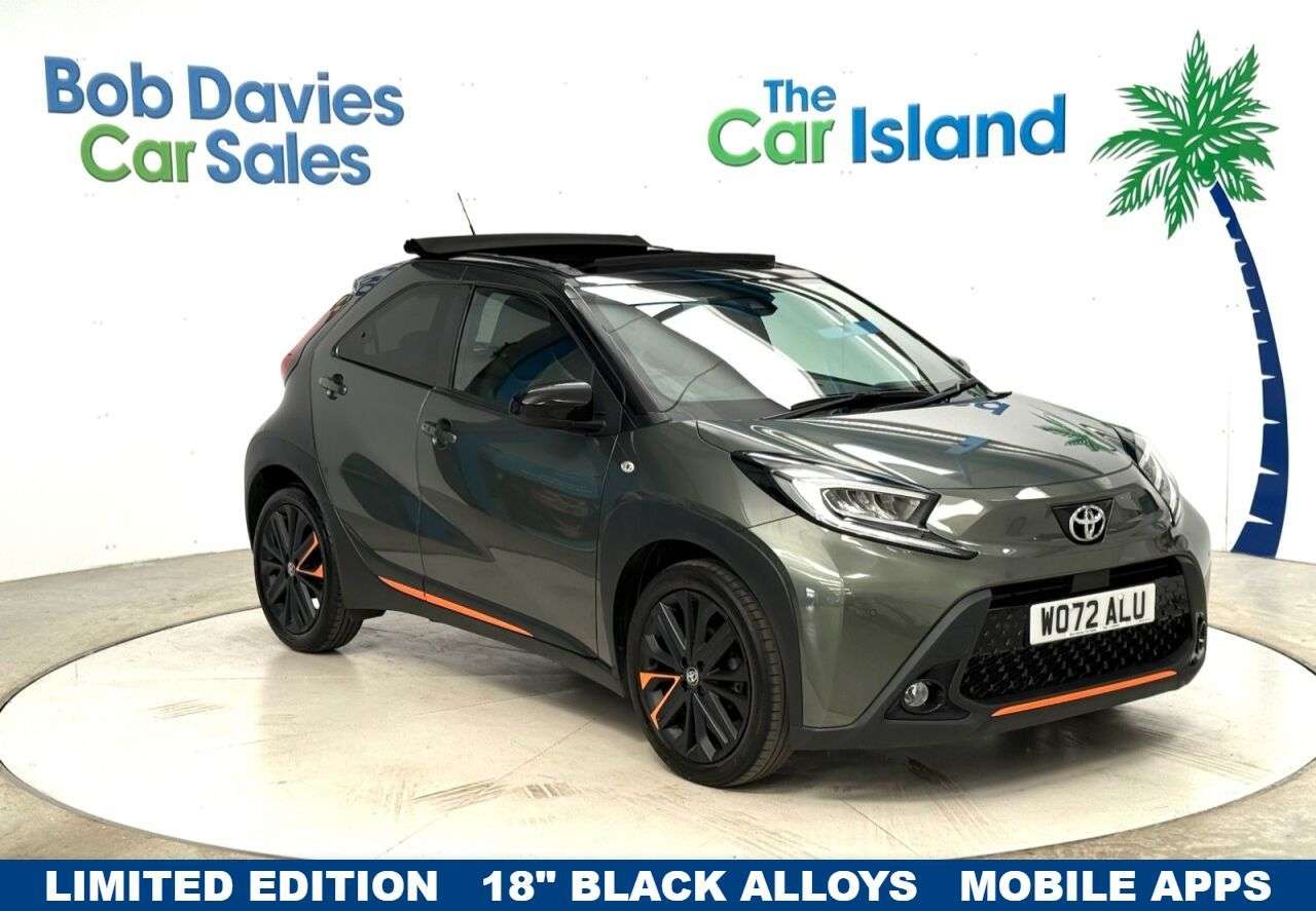 A 2023 TOYOTA AYGO X 1.0 VVT-i Limited Edition (Canvas Roof) Hatchback 5dr Petrol Manual Euro 6 A 2023 TOYOTA AYGO X 1.0 VVT-i Limited Edition (Canvas Roof) Hatchback 5dr Petrol Manual Euro 6