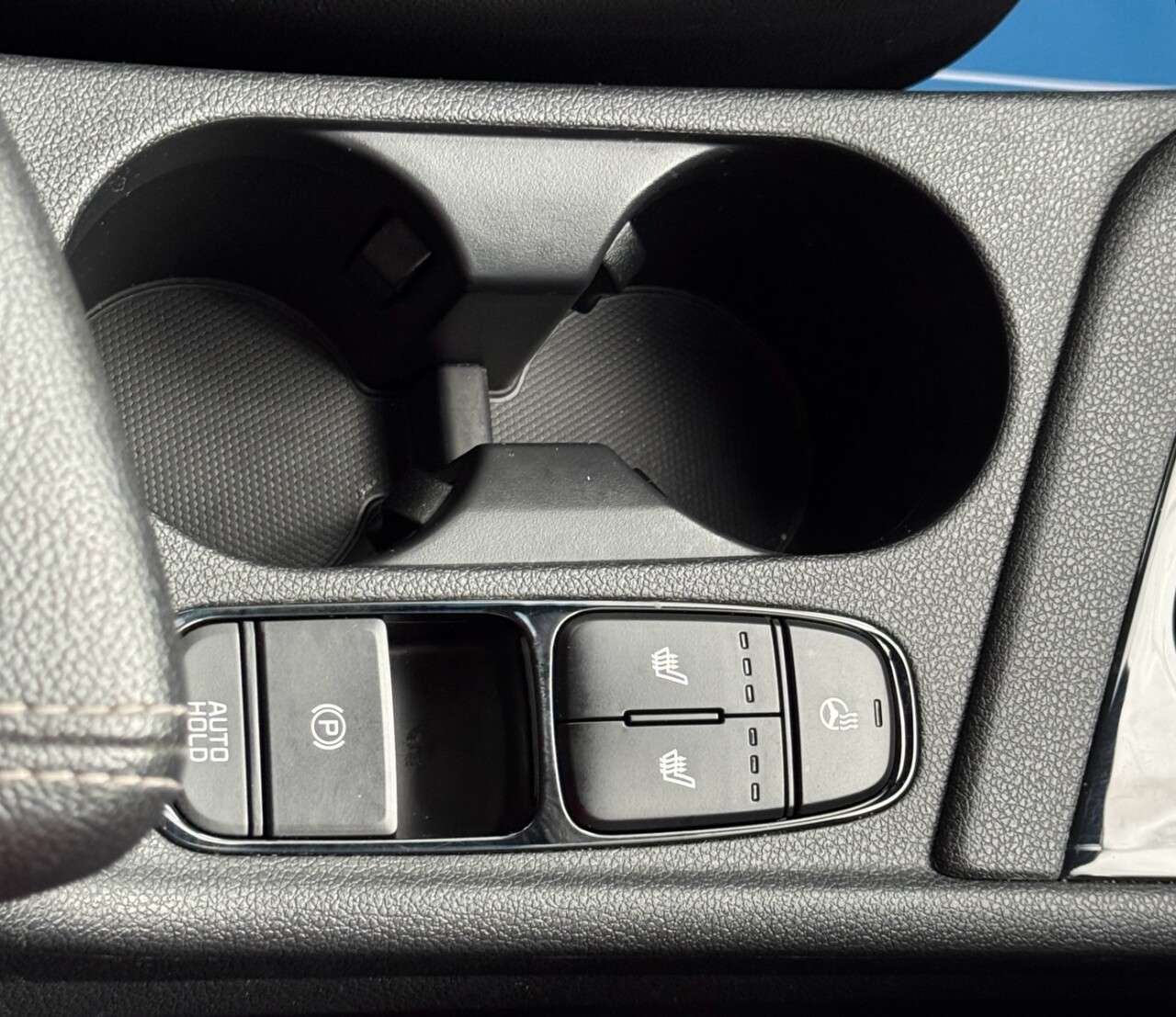 2020 KIA NIRO 2020 KIA NIRO