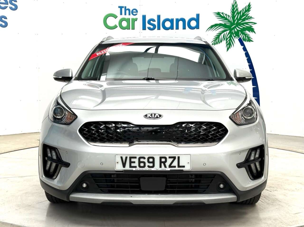 A 2020 KIA NIRO 1.6 GDi 8.9kWh 3 SUV 5dr Petrol Plug-in Hybrid DCT Euro 6 (s/s) (139 bhp) A A 2020 KIA NIRO 1.6 GDi 8.9kWh 3 SUV 5dr Petrol Plug-in Hybrid DCT Euro 6 (s/s) (139 bhp) A