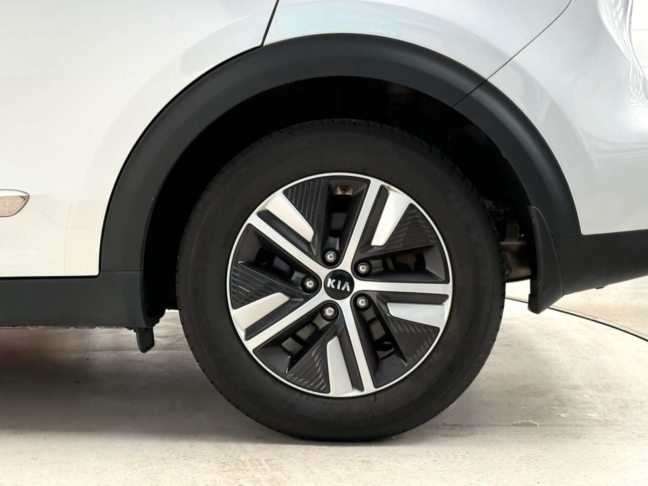2020 KIA NIRO 2020 KIA NIRO