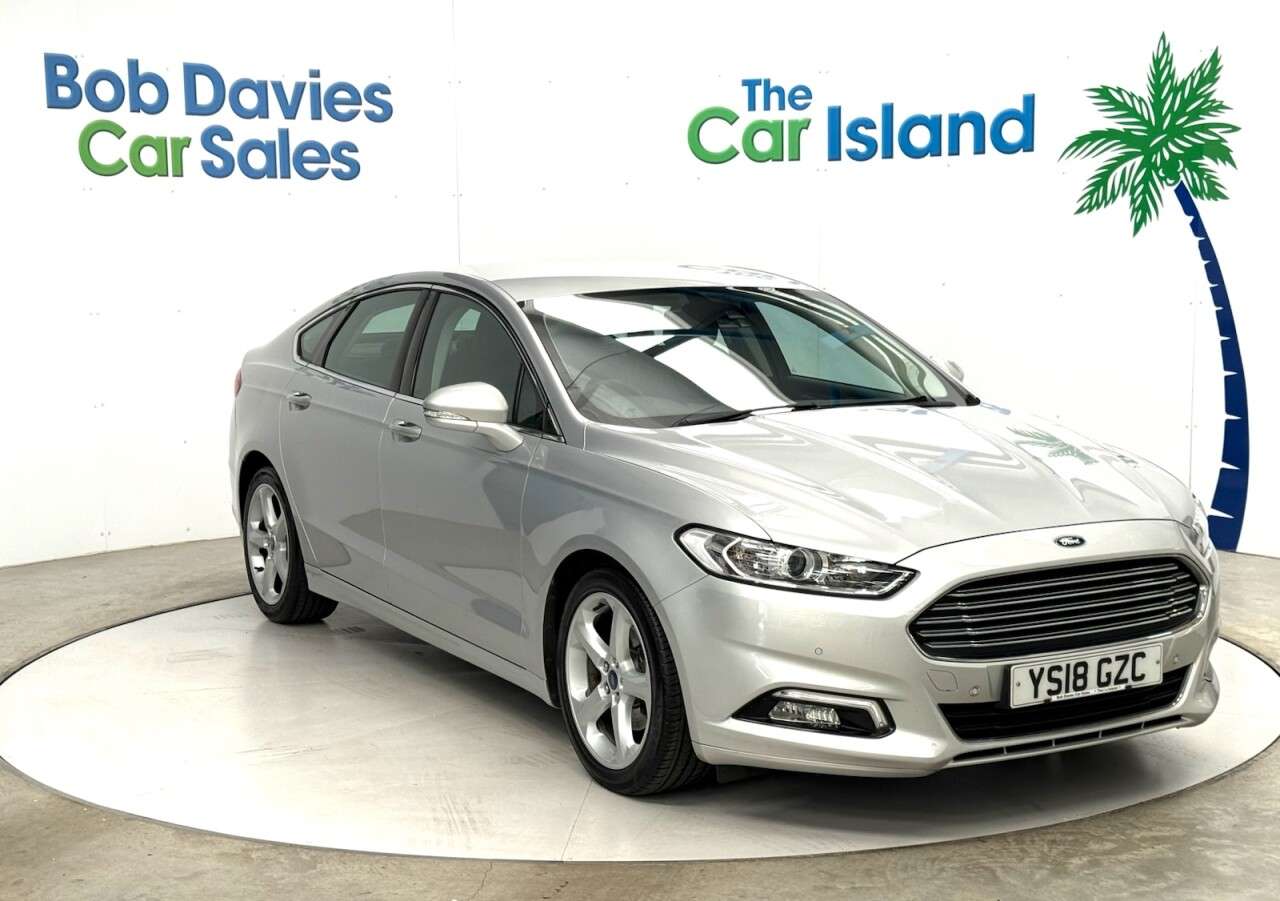 A 2018 FORD MONDEO 2.0 TDCi Titanium Hatchback 5dr Diesel Manual Euro 6 (s/s) (150 ps) FRont & A 2018 FORD MONDEO 2.0 TDCi Titanium Hatchback 5dr Diesel Manual Euro 6 (s/s) (150 ps) FRont &
