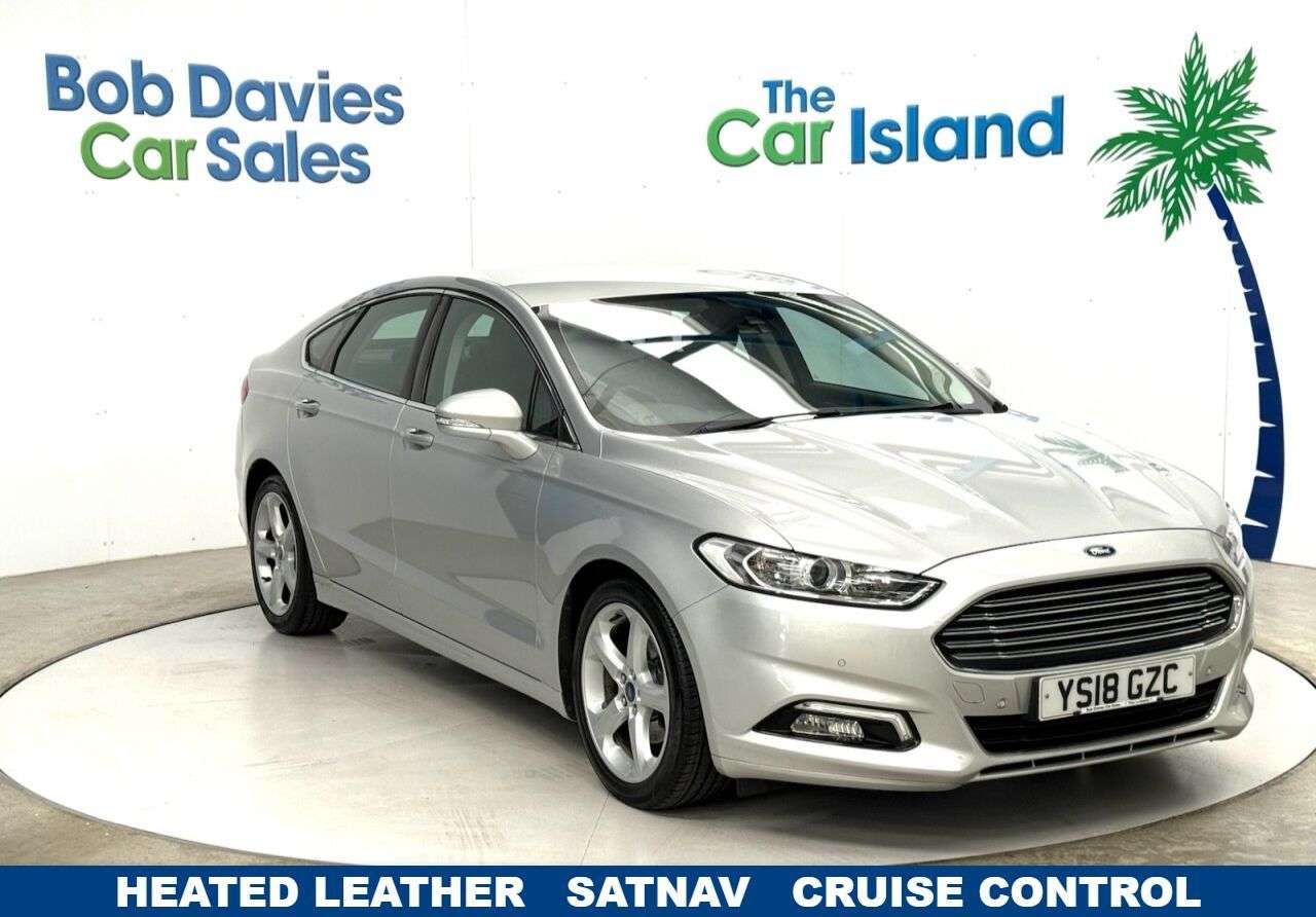 A 2018 FORD MONDEO 2.0 TDCi Titanium Hatchback 5dr Diesel Manual Euro 6 (s/s) (150 ps) FRont & A 2018 FORD MONDEO 2.0 TDCi Titanium Hatchback 5dr Diesel Manual Euro 6 (s/s) (150 ps) FRont &