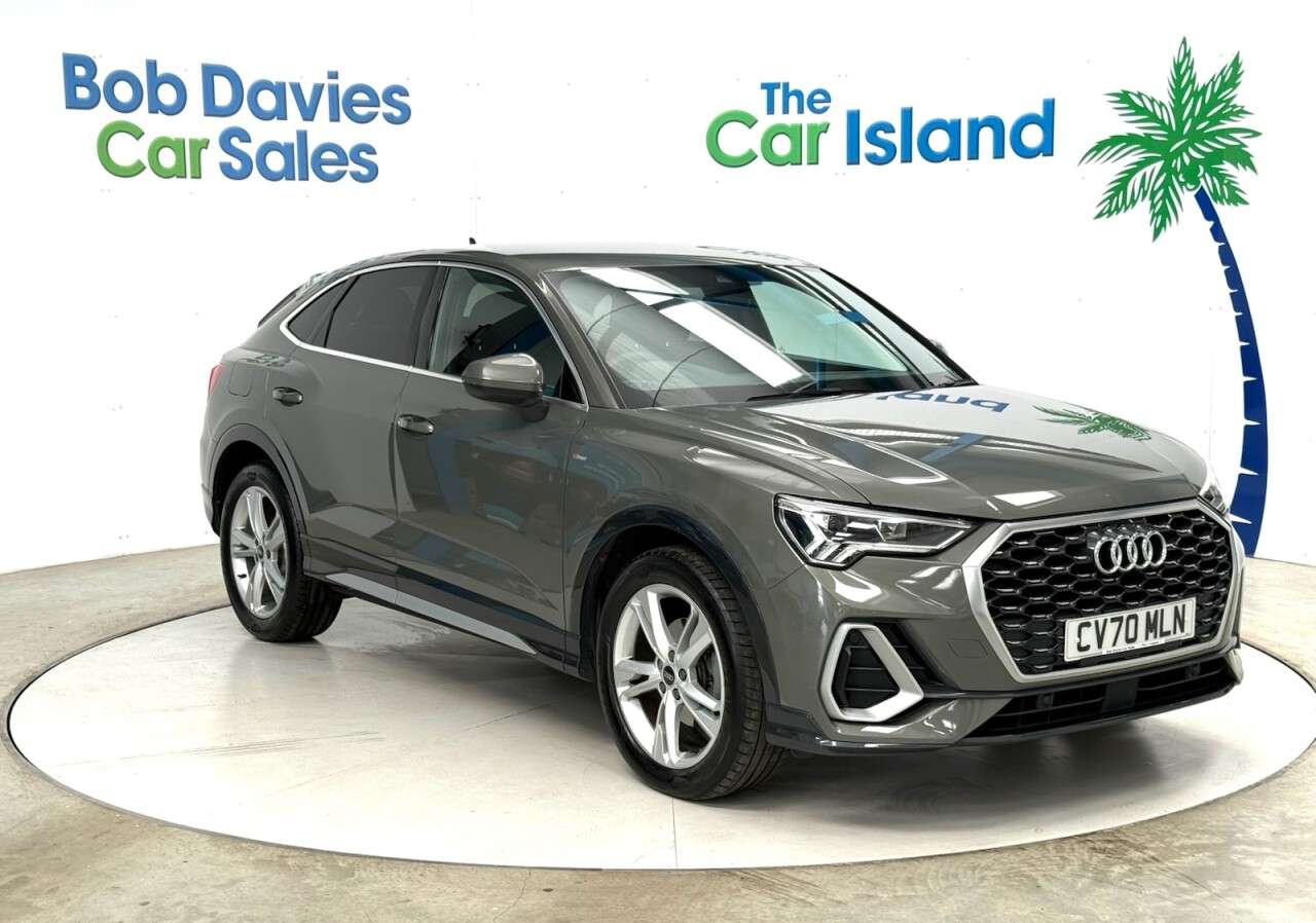 A 2020 AUDI Q3 1.5 TFSI CoD 35 S line Sportback 5dr Petrol S Tronic Euro 6 (s/s) (150 ps) A 2020 AUDI Q3 1.5 TFSI CoD 35 S line Sportback 5dr Petrol S Tronic Euro 6 (s/s) (150 ps)
