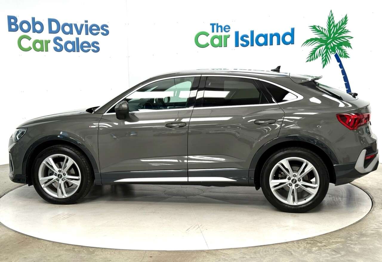 2020 AUDI Q3 2020 AUDI Q3