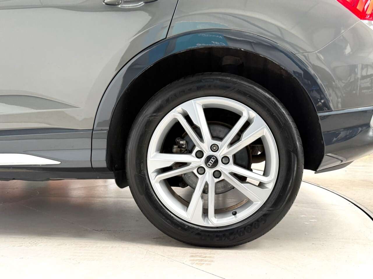 2020 AUDI Q3 2020 AUDI Q3
