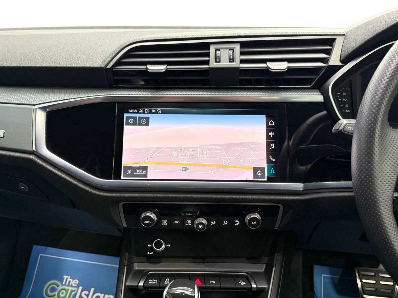 2020 AUDI Q3 2020 AUDI Q3