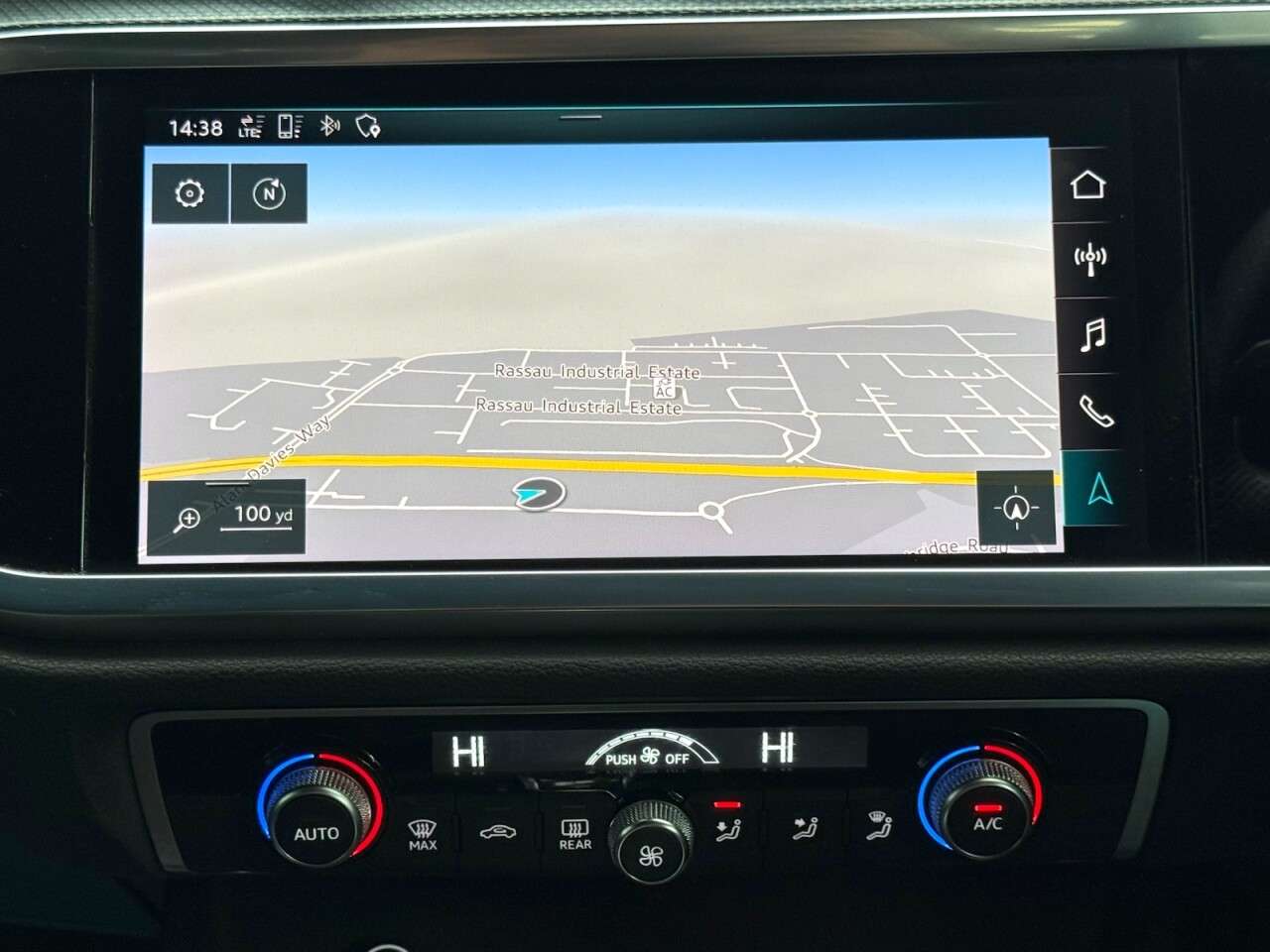 2020 AUDI Q3 2020 AUDI Q3