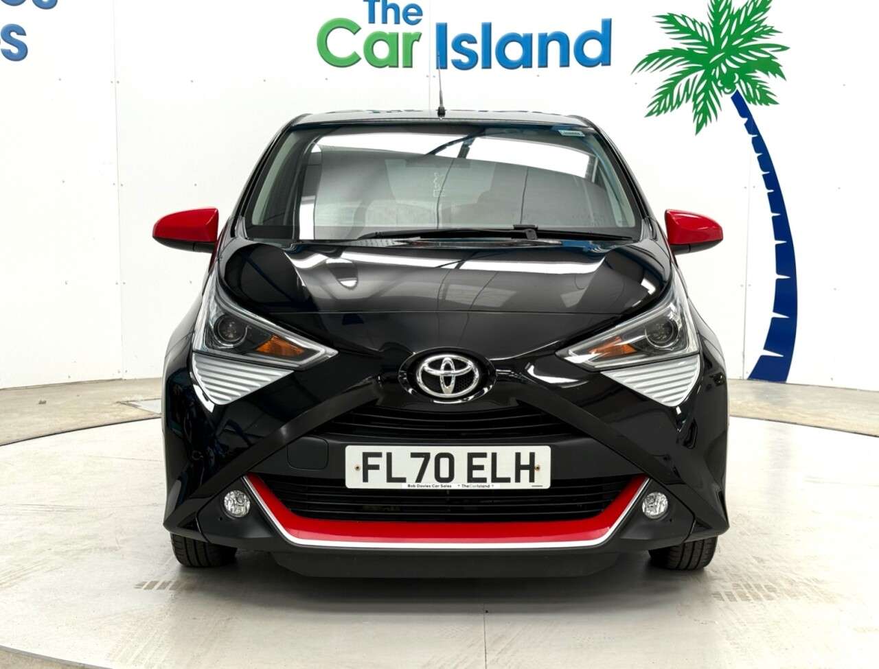 A 2021 TOYOTA AYGO 1.0 VVT-i x-trend Hatchback 5dr Petrol Manual Euro 6 (Safety Sense) (71 ps) A 2021 TOYOTA AYGO 1.0 VVT-i x-trend Hatchback 5dr Petrol Manual Euro 6 (Safety Sense) (71 ps)