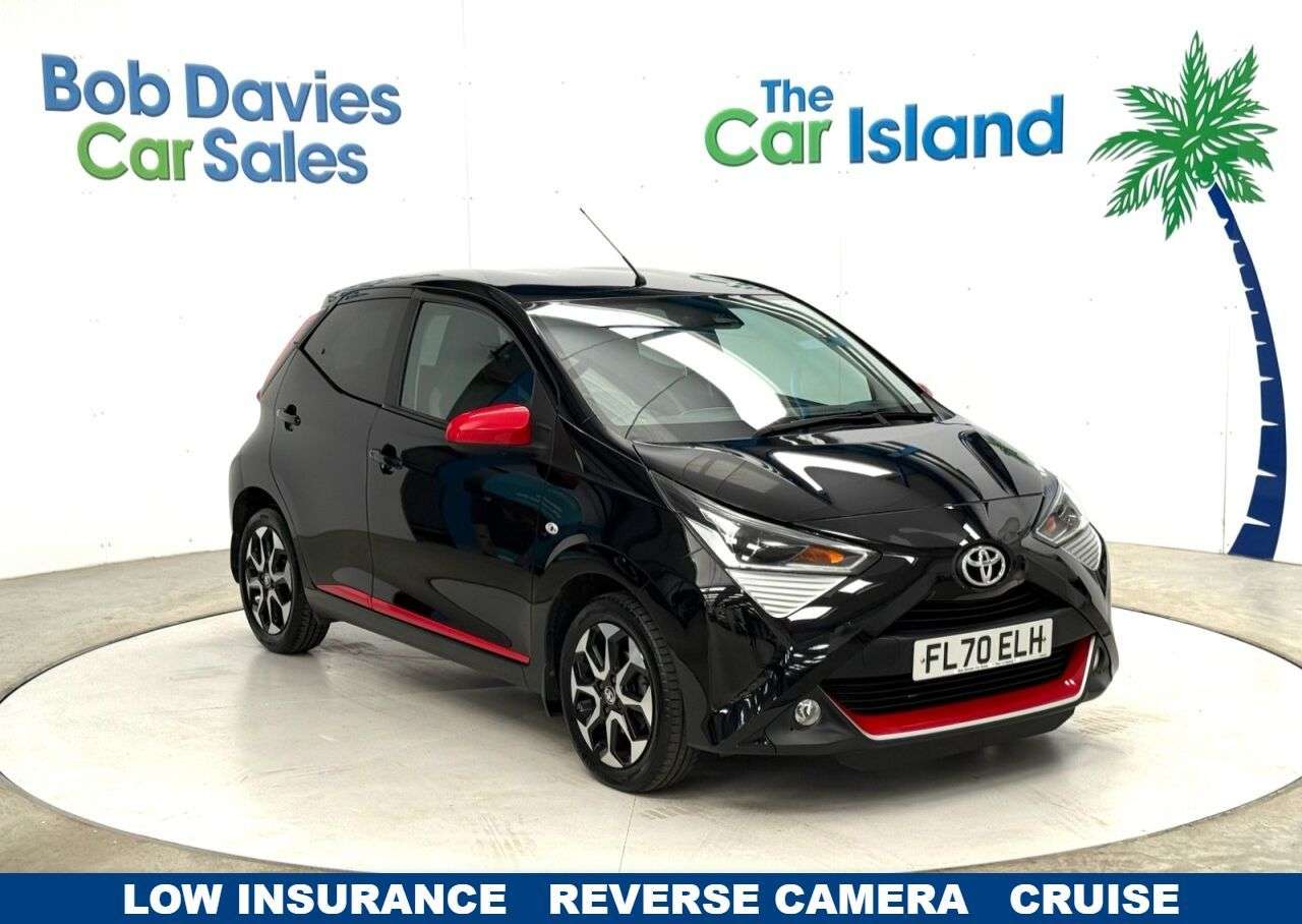 A 2021 TOYOTA AYGO 1.0 VVT-i x-trend Hatchback 5dr Petrol Manual Euro 6 (Safety Sense) (71 ps) A 2021 TOYOTA AYGO 1.0 VVT-i x-trend Hatchback 5dr Petrol Manual Euro 6 (Safety Sense) (71 ps)