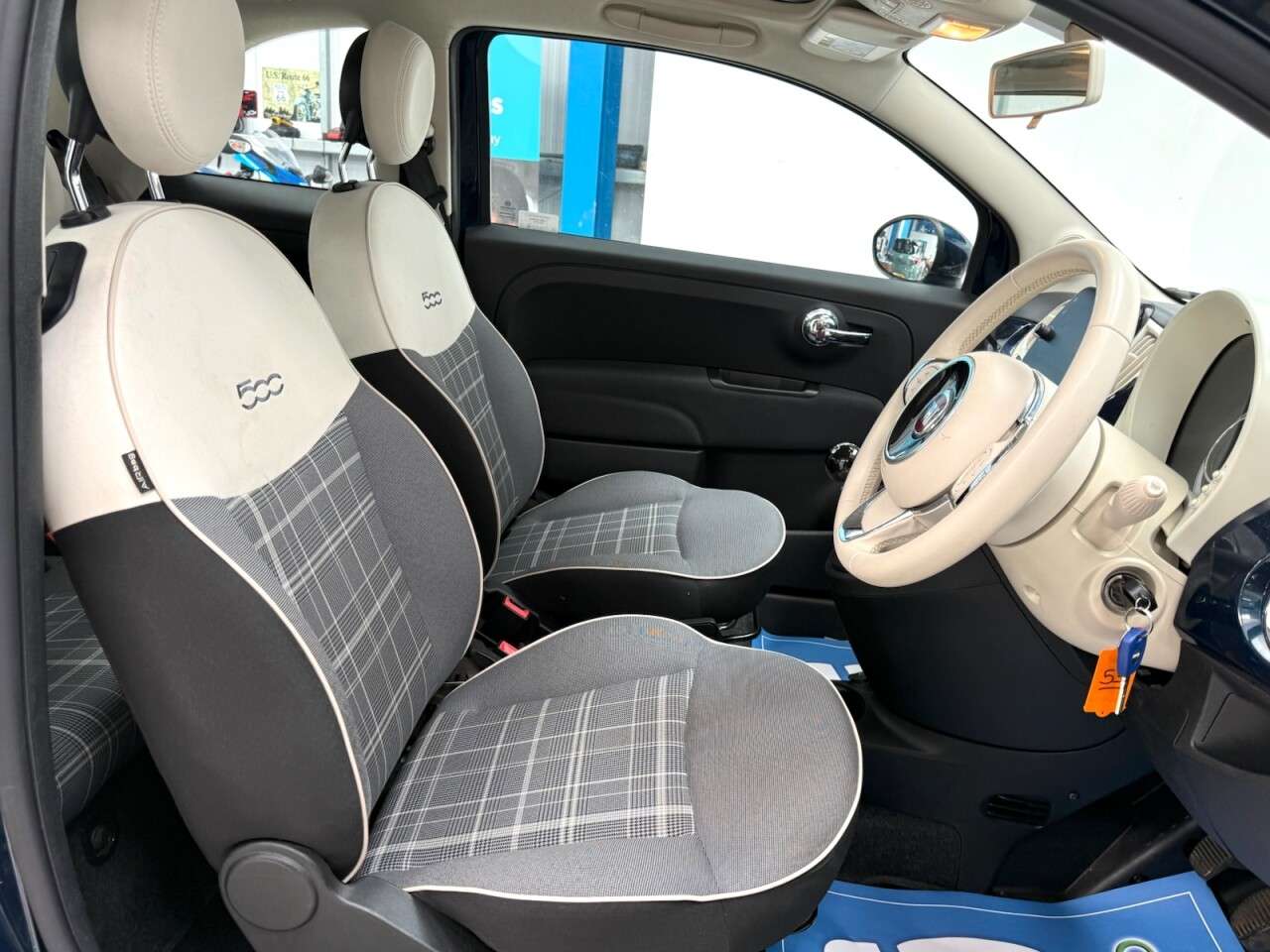 2019 FIAT 500C 2019 FIAT 500C