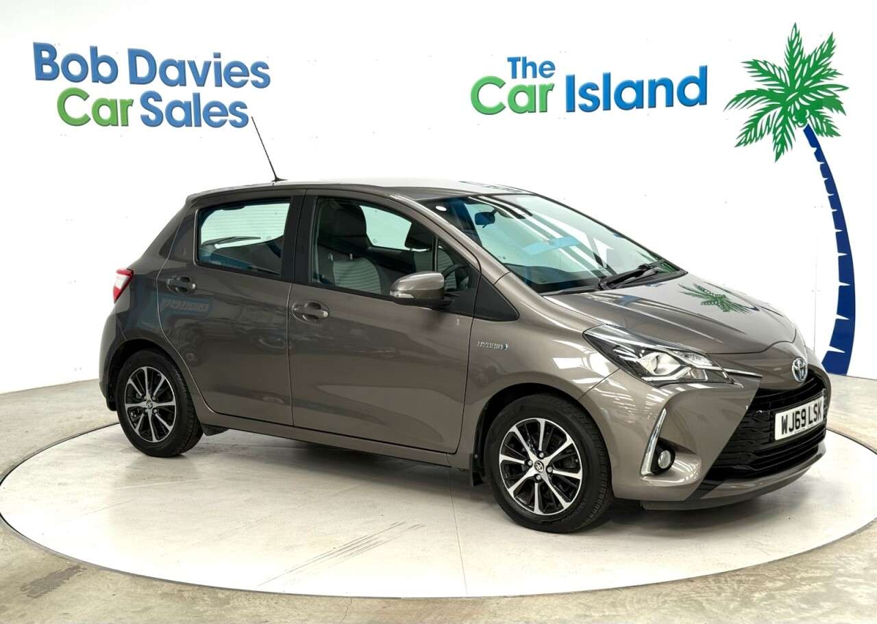 2019 TOYOTA YARIS 2019 TOYOTA YARIS